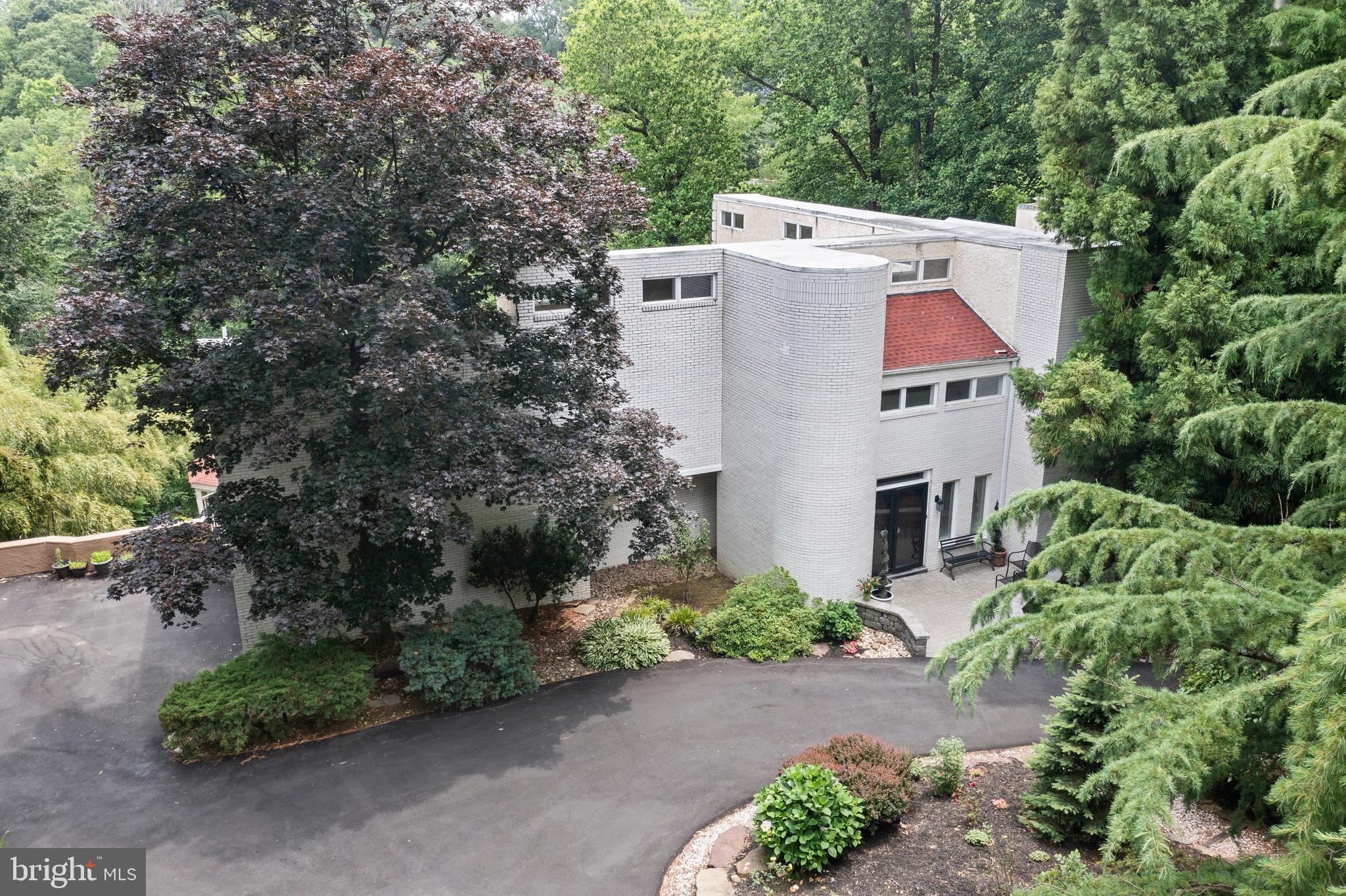 OAK HILL - Residential