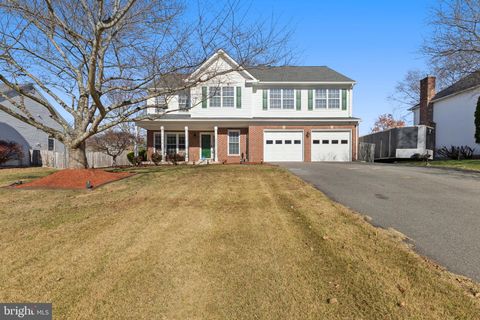 5208 QUIET PLACE WOODBRIDGE VA 22193