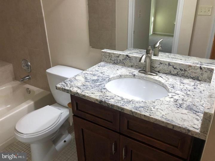 NEWGATE - Residential Lease