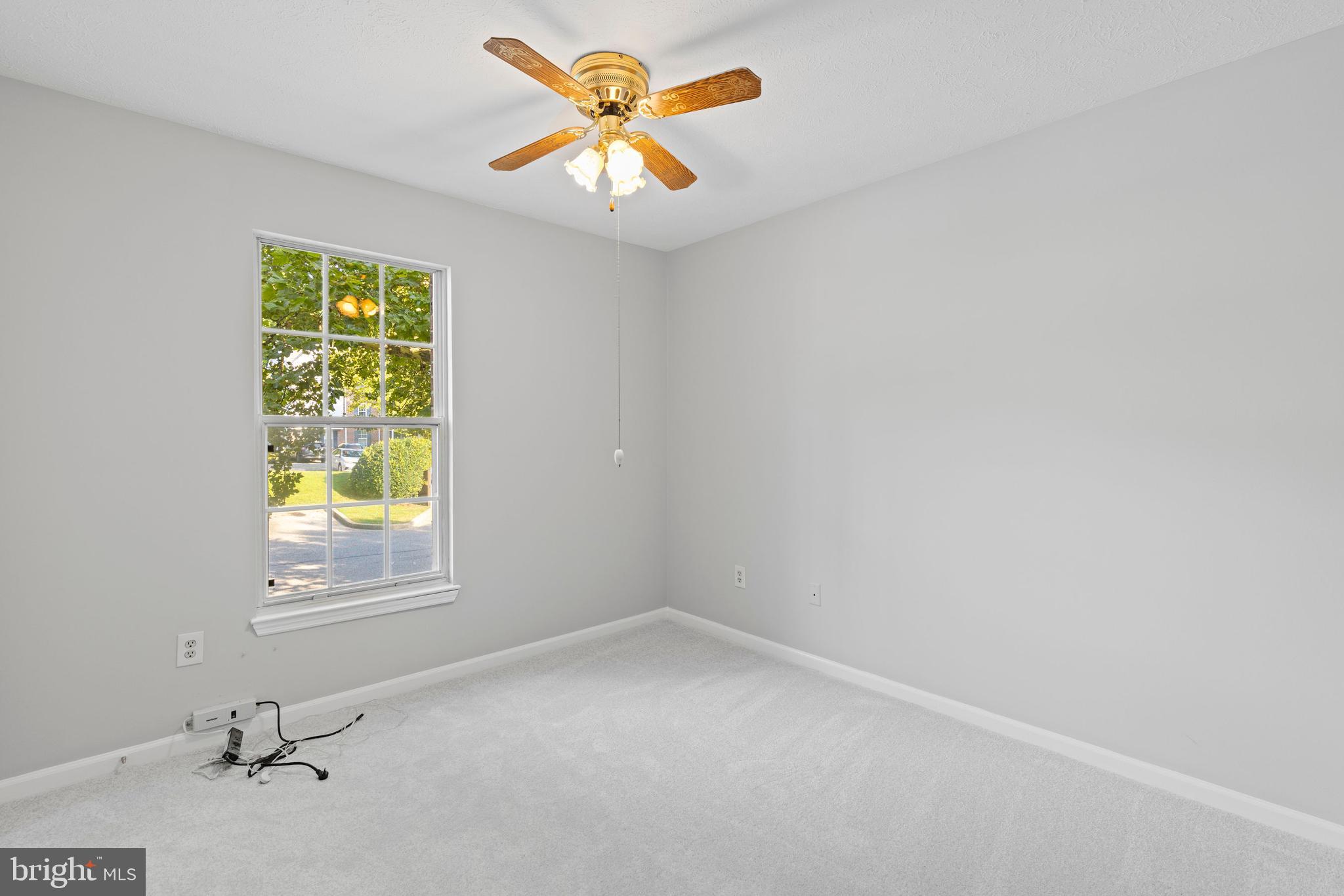 BRENTWOOD CONDO - Residential