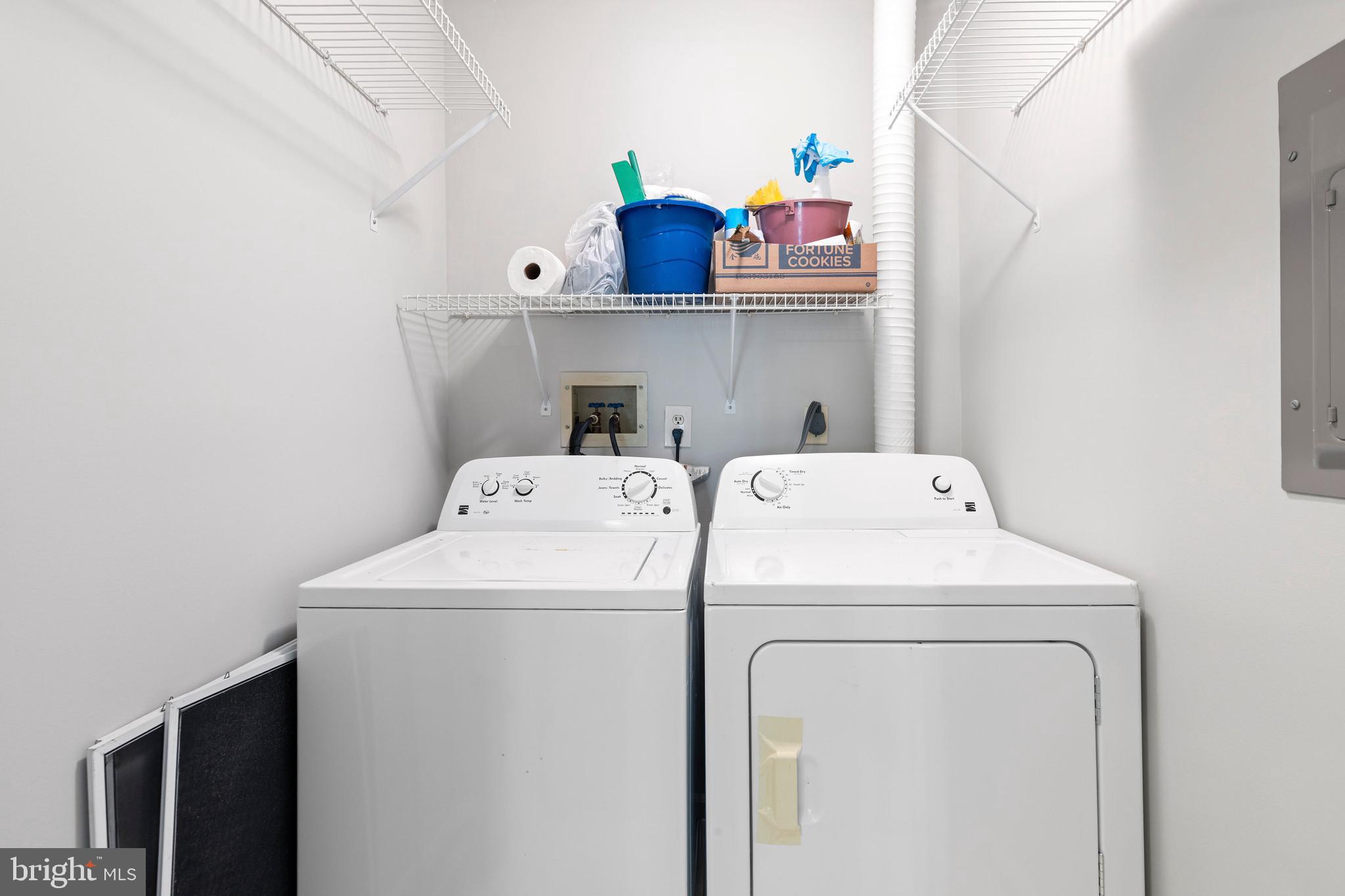 BRENTWOOD CONDO - Residential