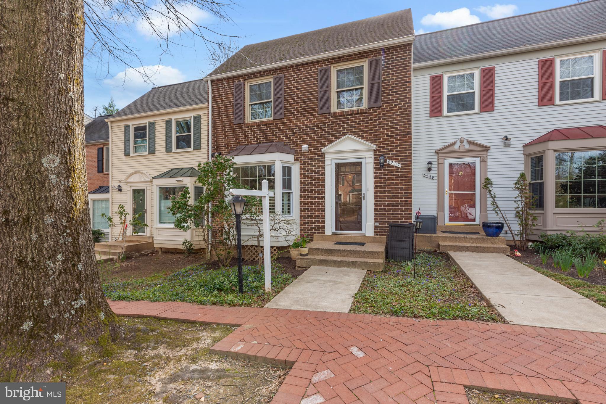 CEDARS OF TYSONS - Residential