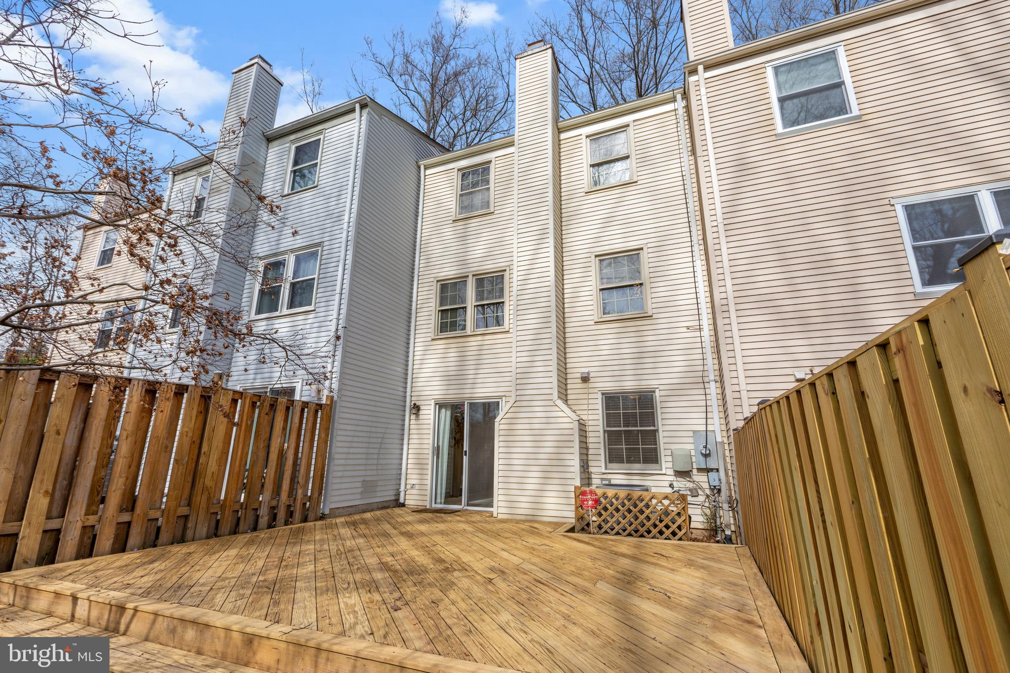 CEDARS OF TYSONS - Residential