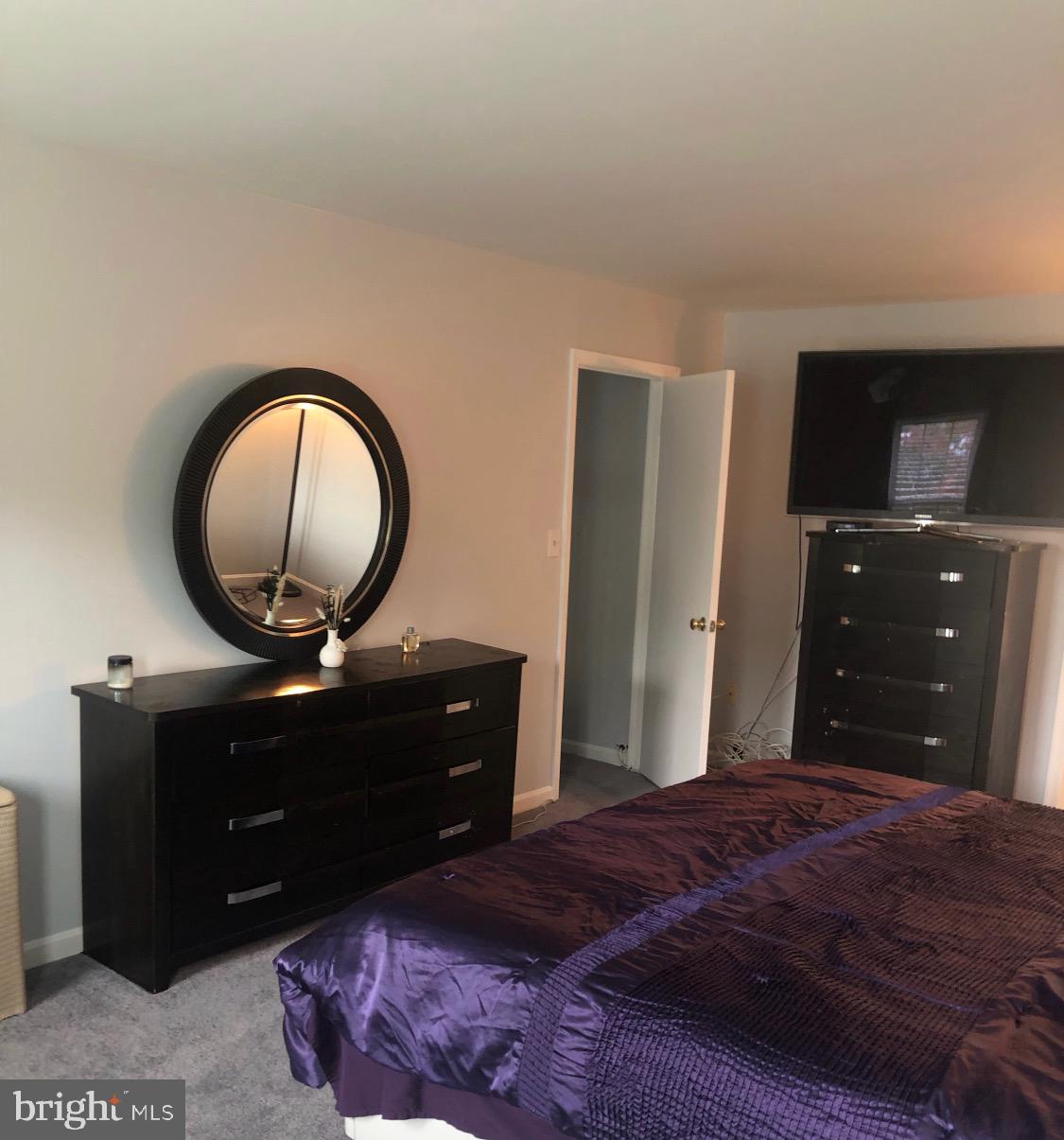 OLD STAGE KNOLLS - Residential