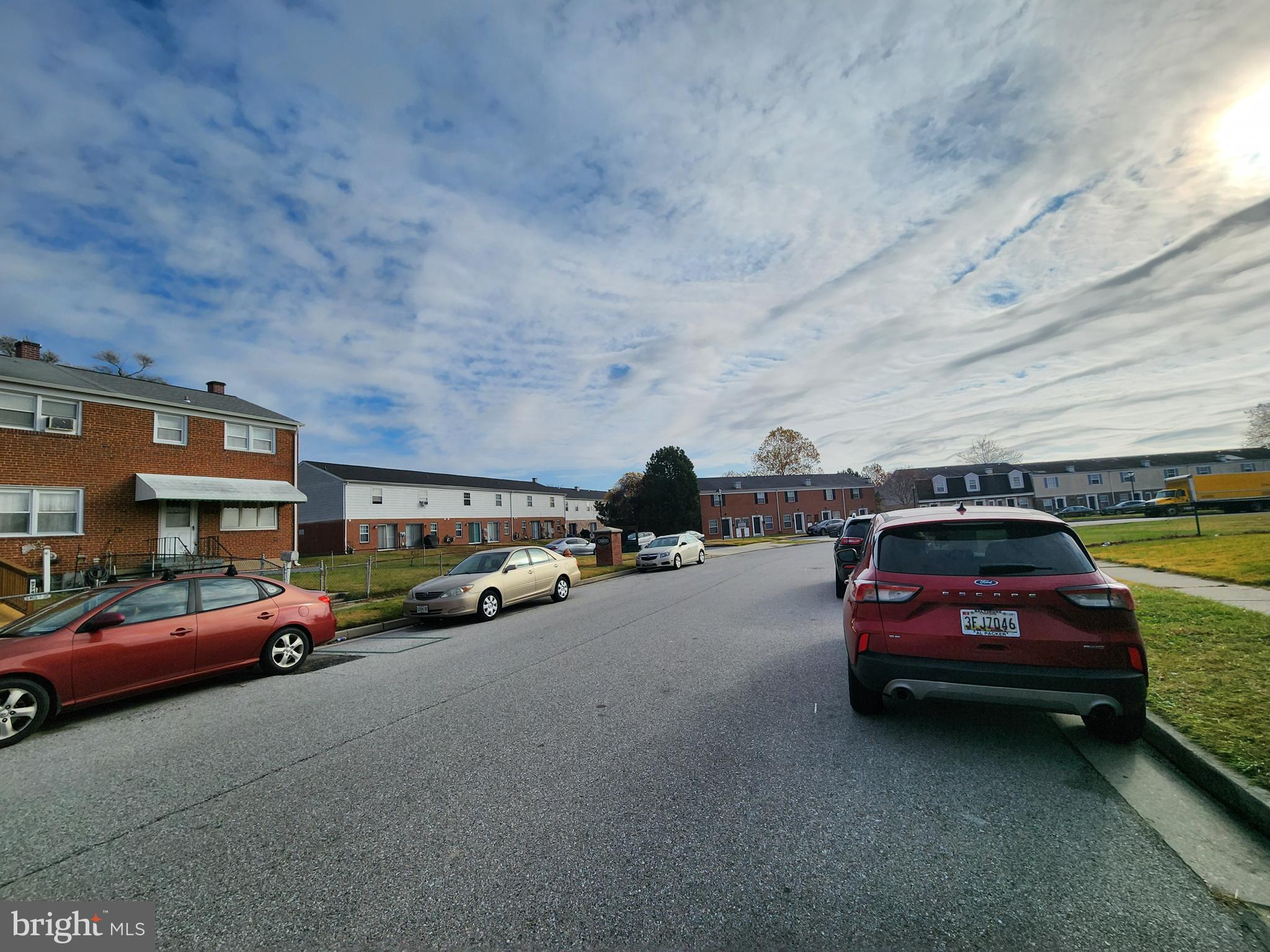 MAPLECREST - Residential