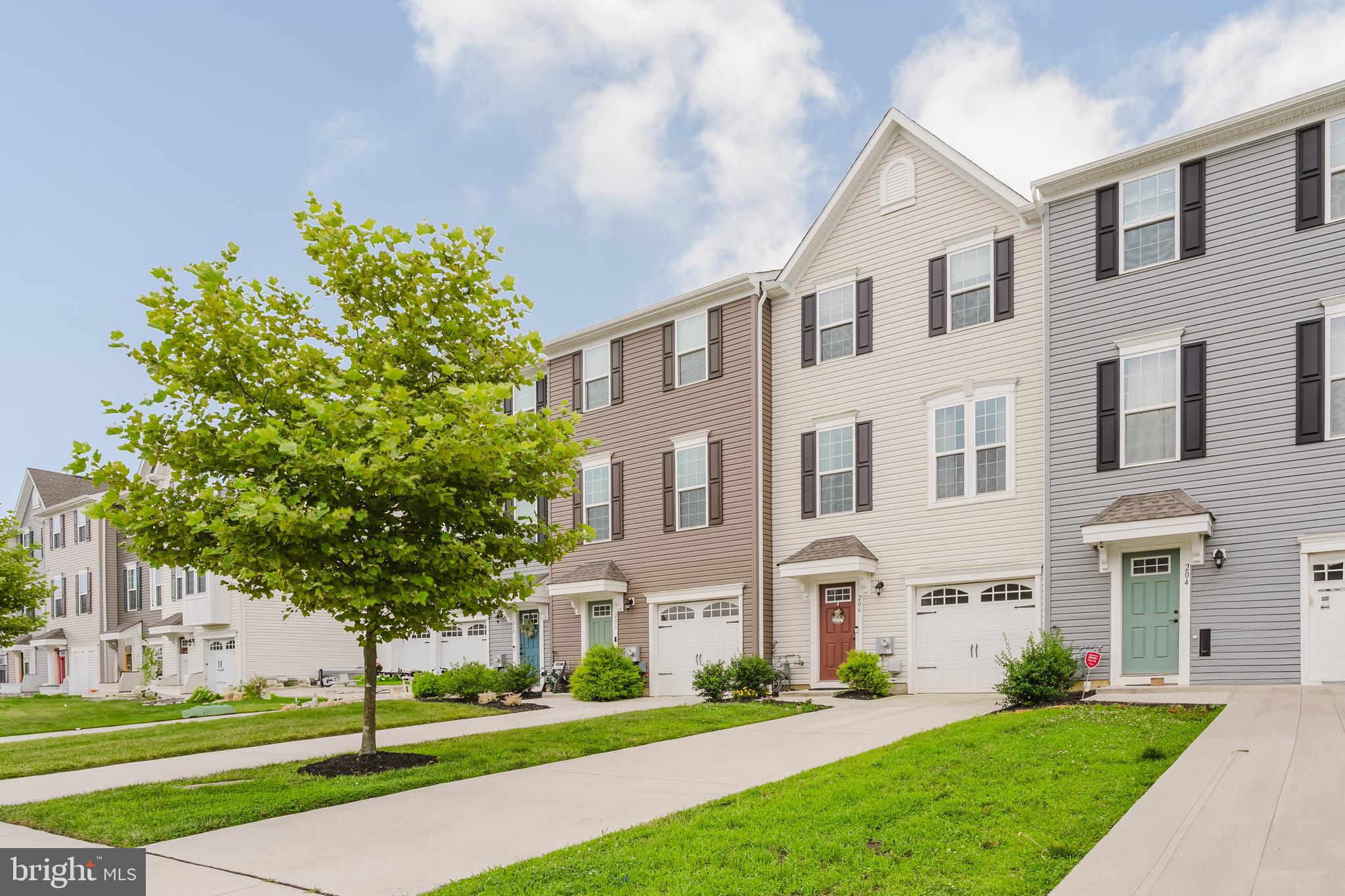 206 DALTON DRIVE