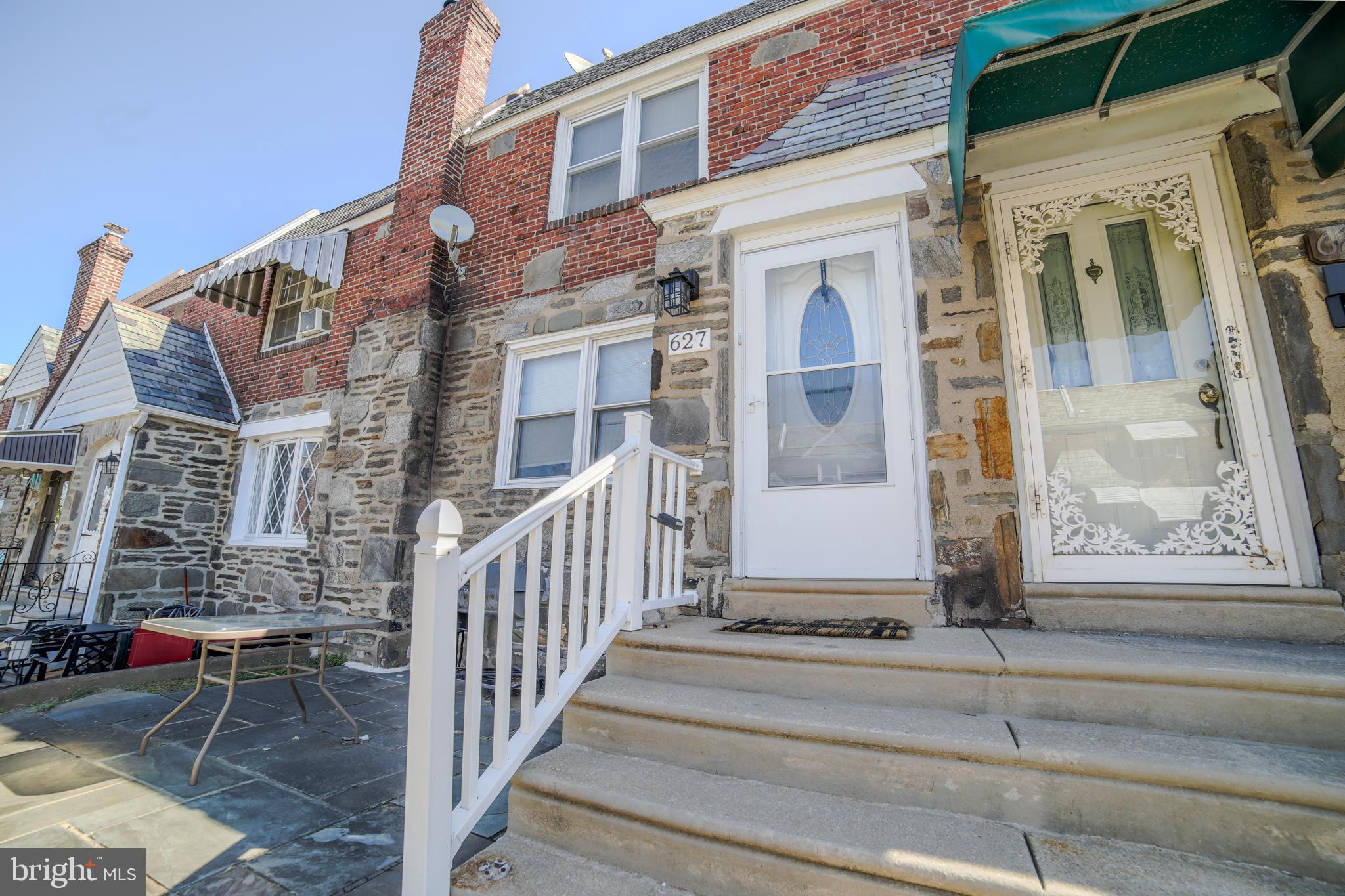 STONEHURST - Residential Lease