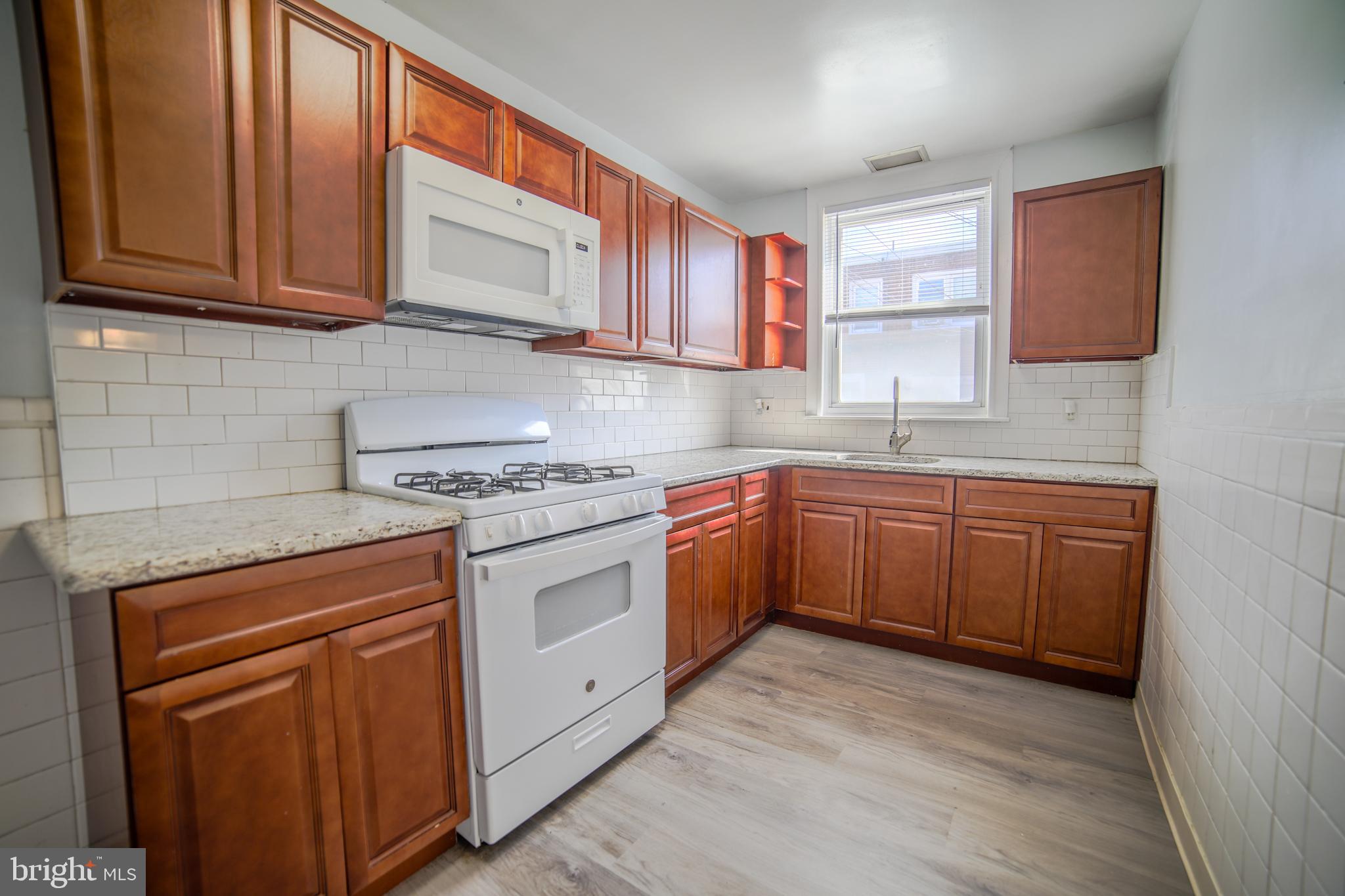 STONEHURST - Residential Lease