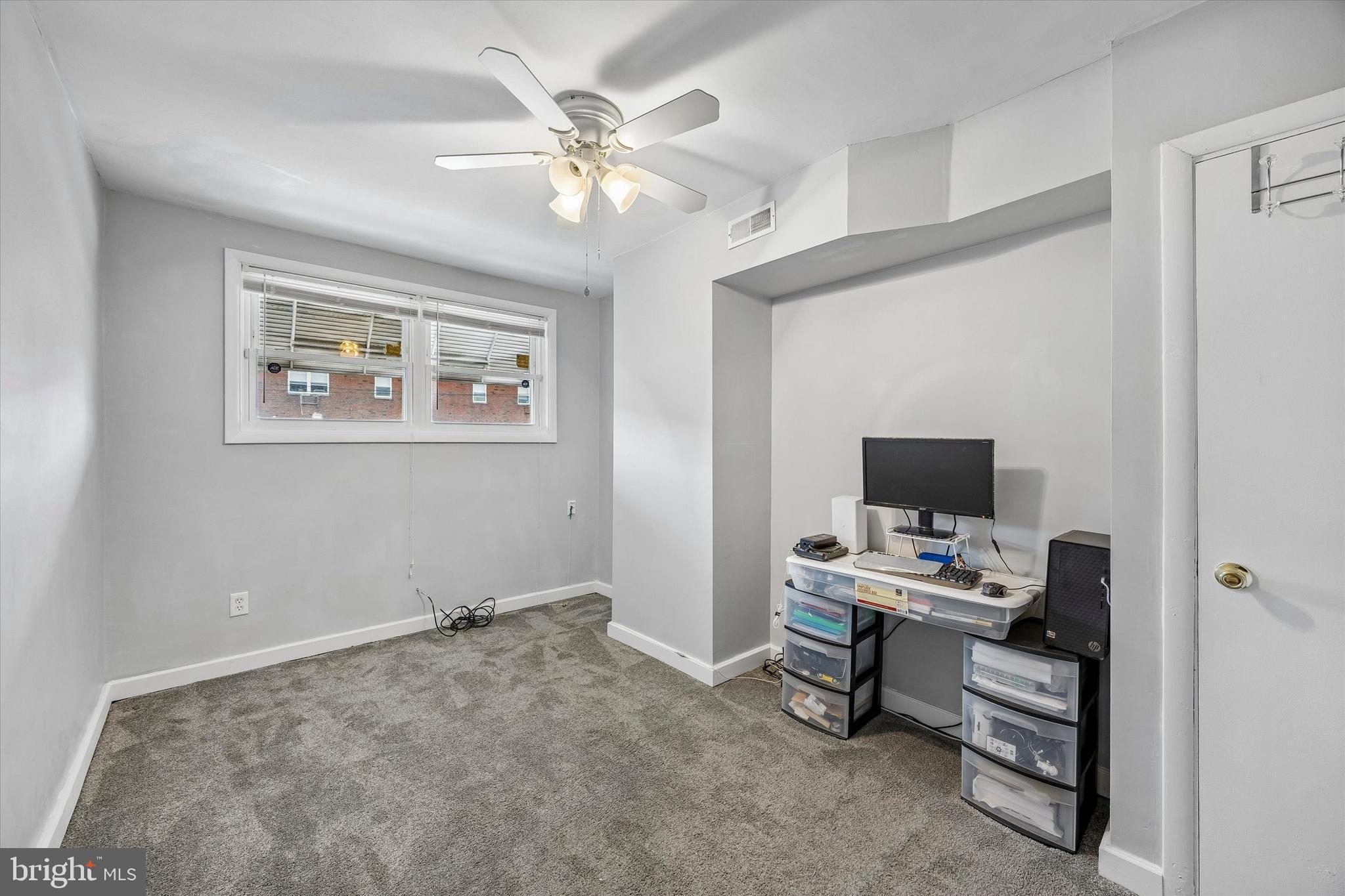 BELLS CORNER - Residential