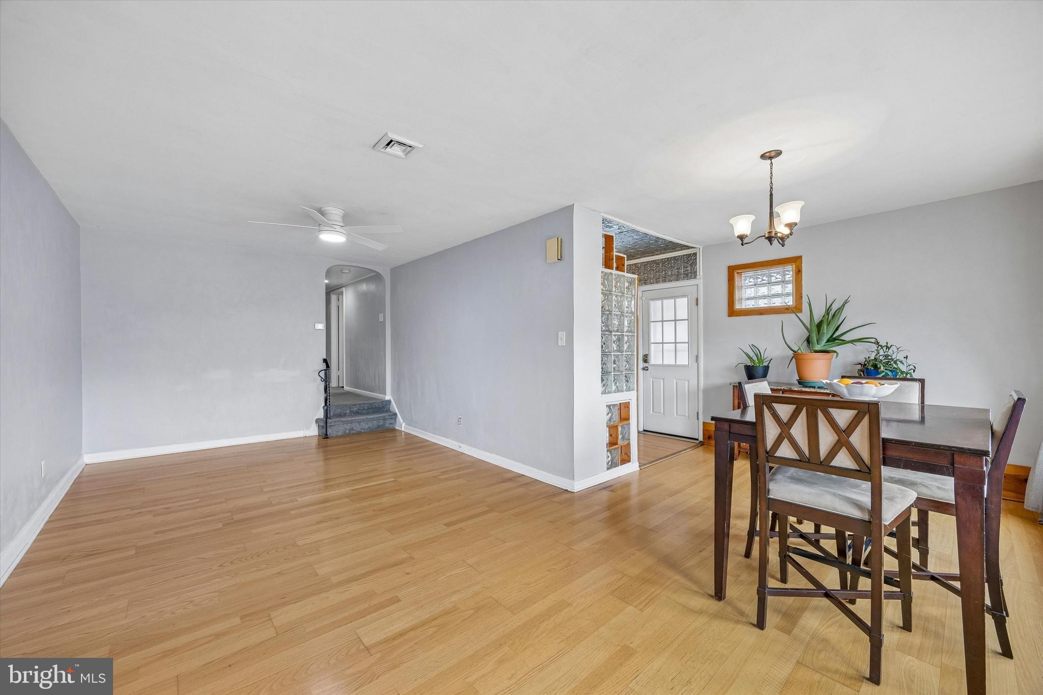 BELLS CORNER - Residential