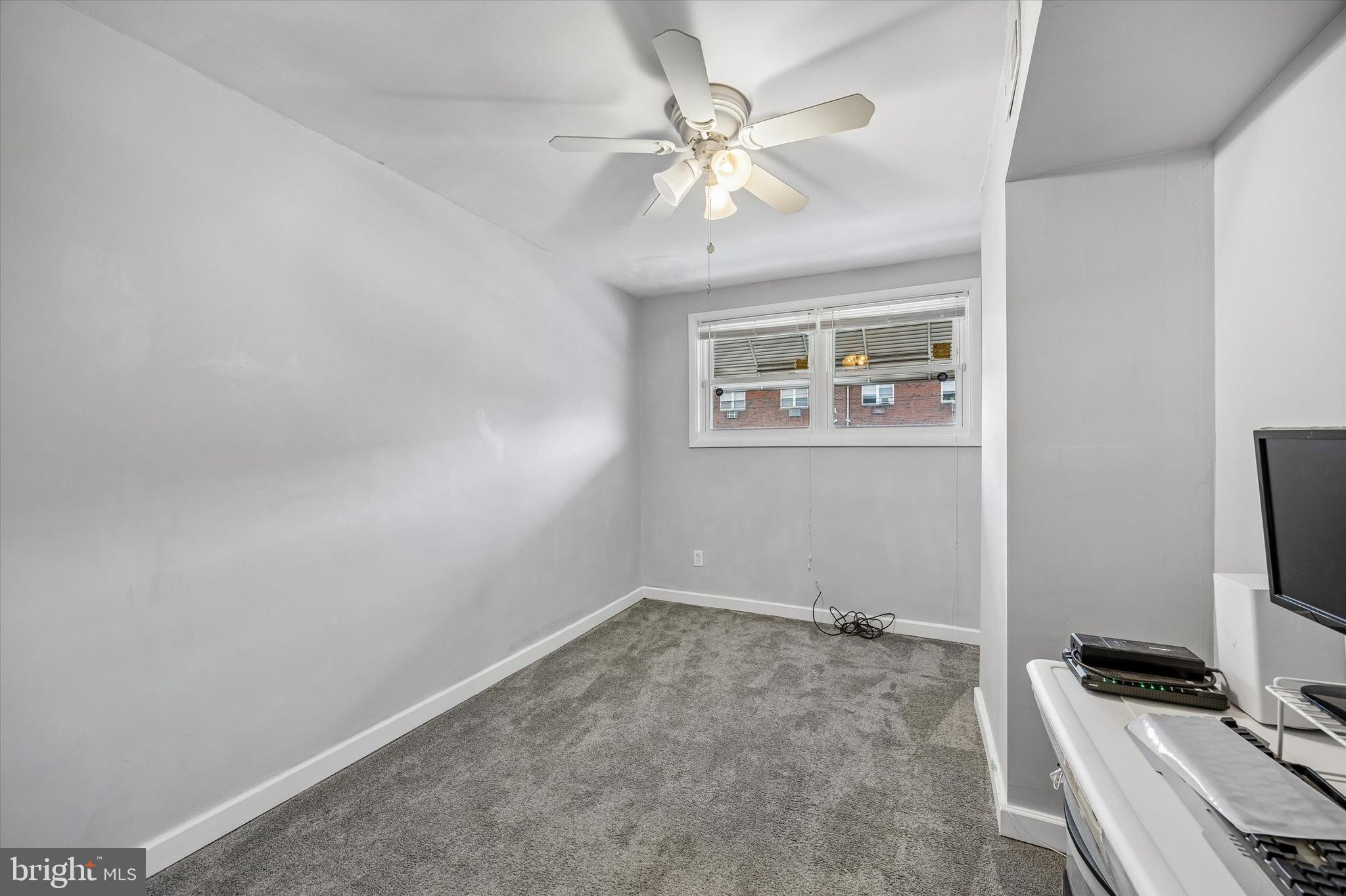 BELLS CORNER - Residential