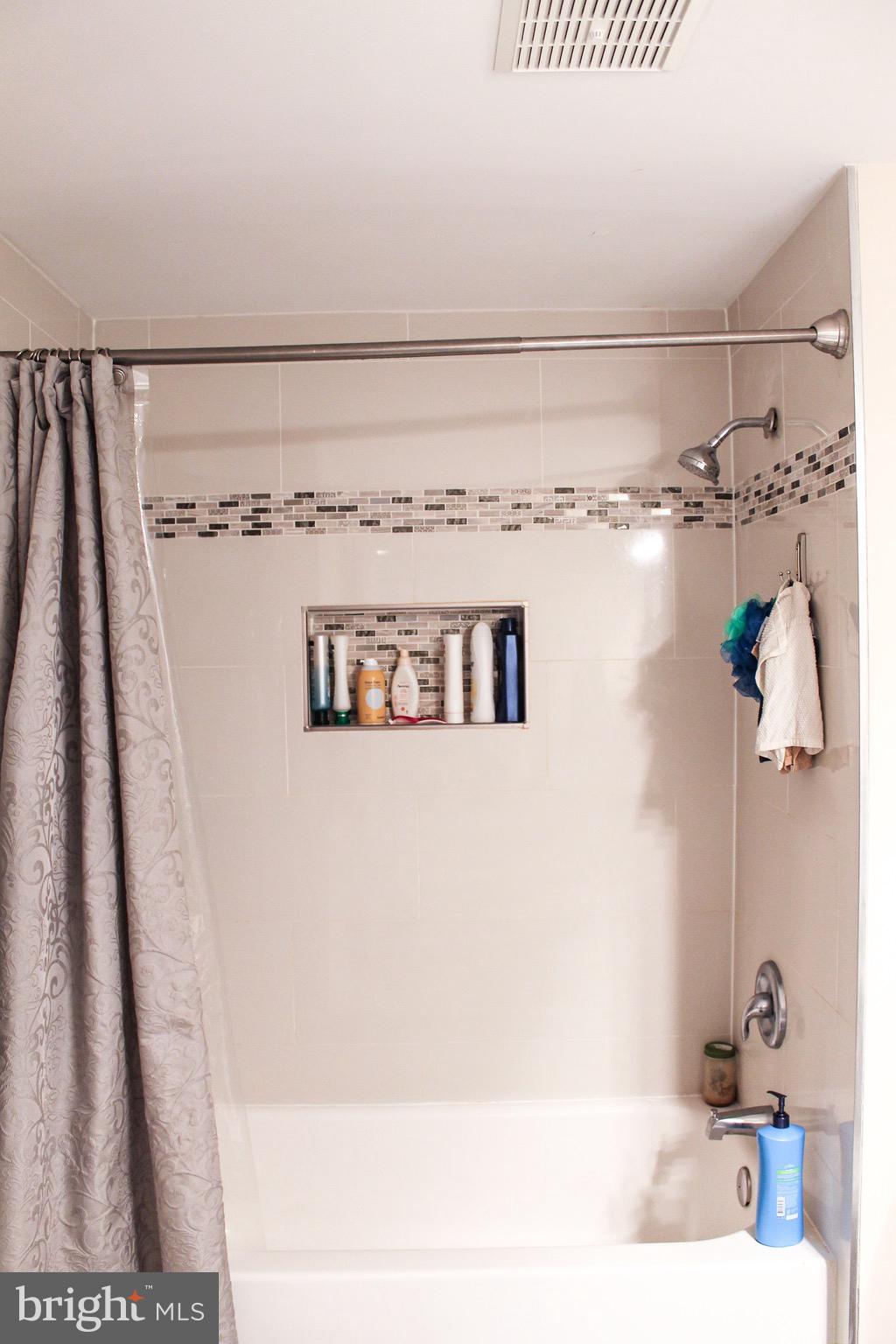 POINTER RIDGE - Residential