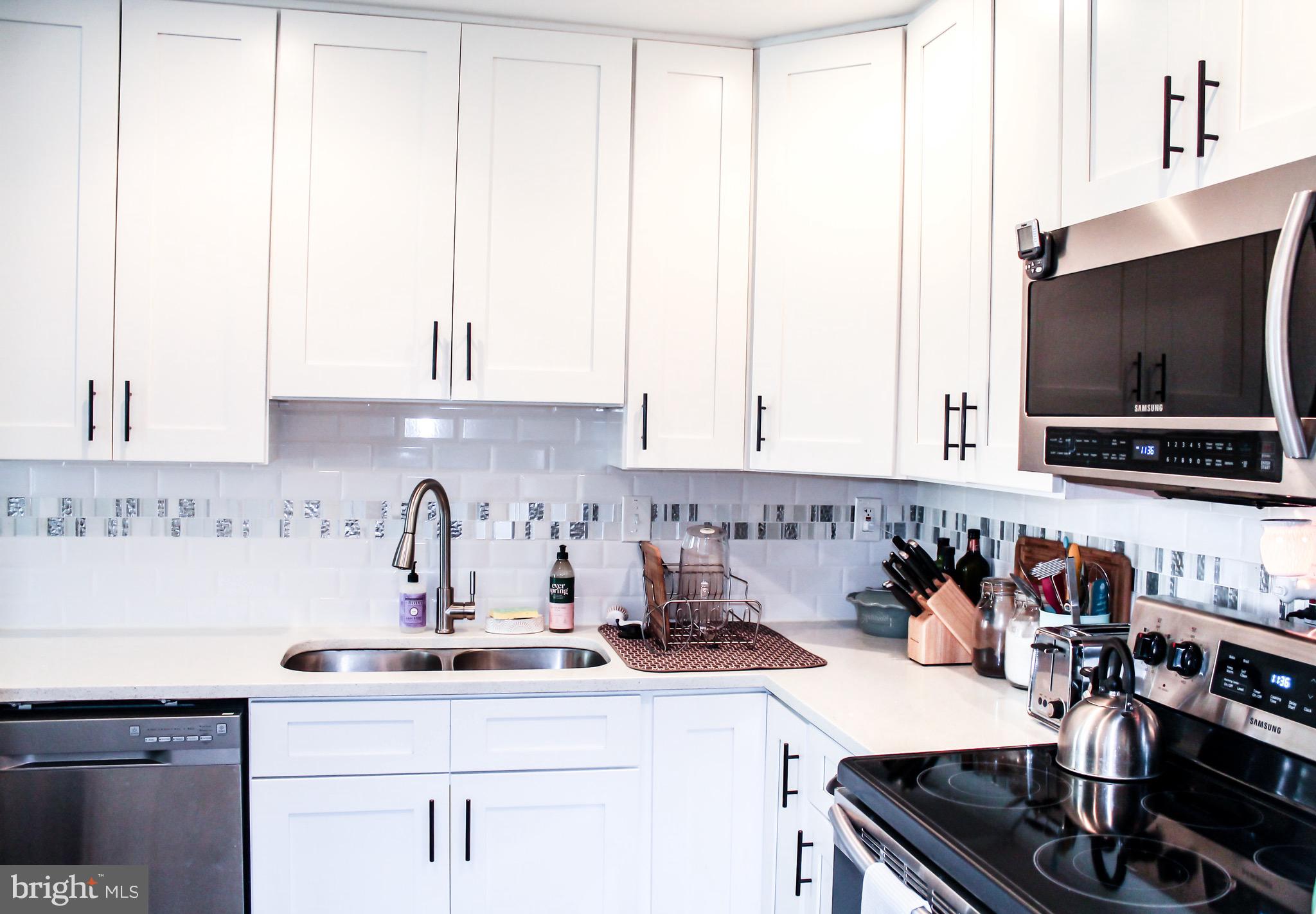 POINTER RIDGE - Residential