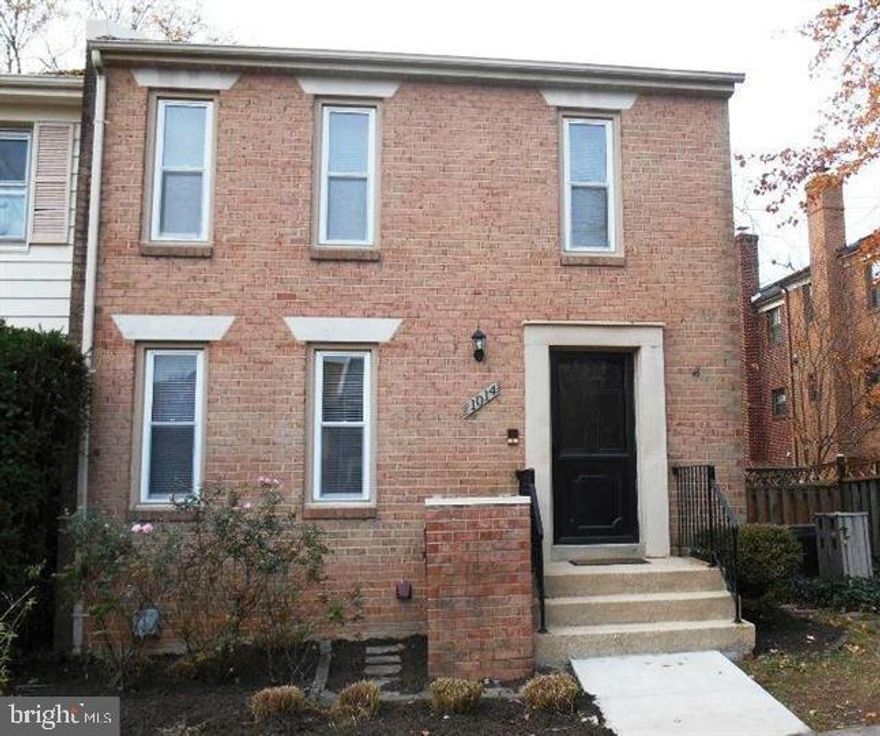 This charming end-unit townhouse features recent hardwood floors on two levels, a spacious eat-in kitchen with ample counter and cabinet space, and a renovated primary bathroom. Enjoy two brick fireplaces, one on the main level and one in the large basement rec room, which includes built-ins and French doors leading to a private, fenced backyard. Conveniently located just minutes from I-95, with easy access to the Pentagon, Washington, DC, and Old Town Alexandria.      --------------------------------------------------------------------------------------------------------------------------------------------All Richey Property Management residents must enroll in and purchase a Resident Benefits Package which includes liability insurance, credit building to help boost the resident’s credit score with timely rent payments, up to $1M Identity Theft Protection, HVAC air filter delivery (for applicable properties), move-in concierge service making utility connection and home service setup a breeze during your move-in, our best-in-class resident rewards program, and much more! More details and options provided upon application.