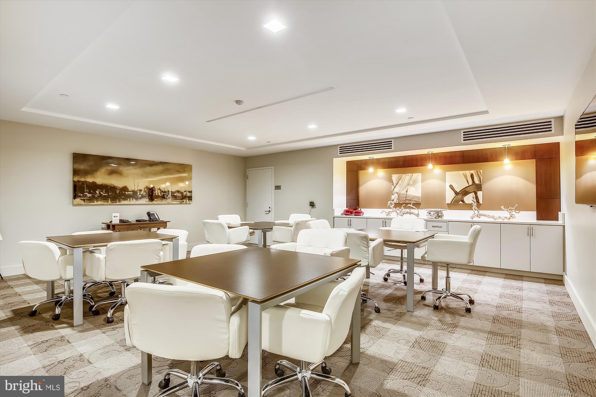 THE ORONOCO - Residential