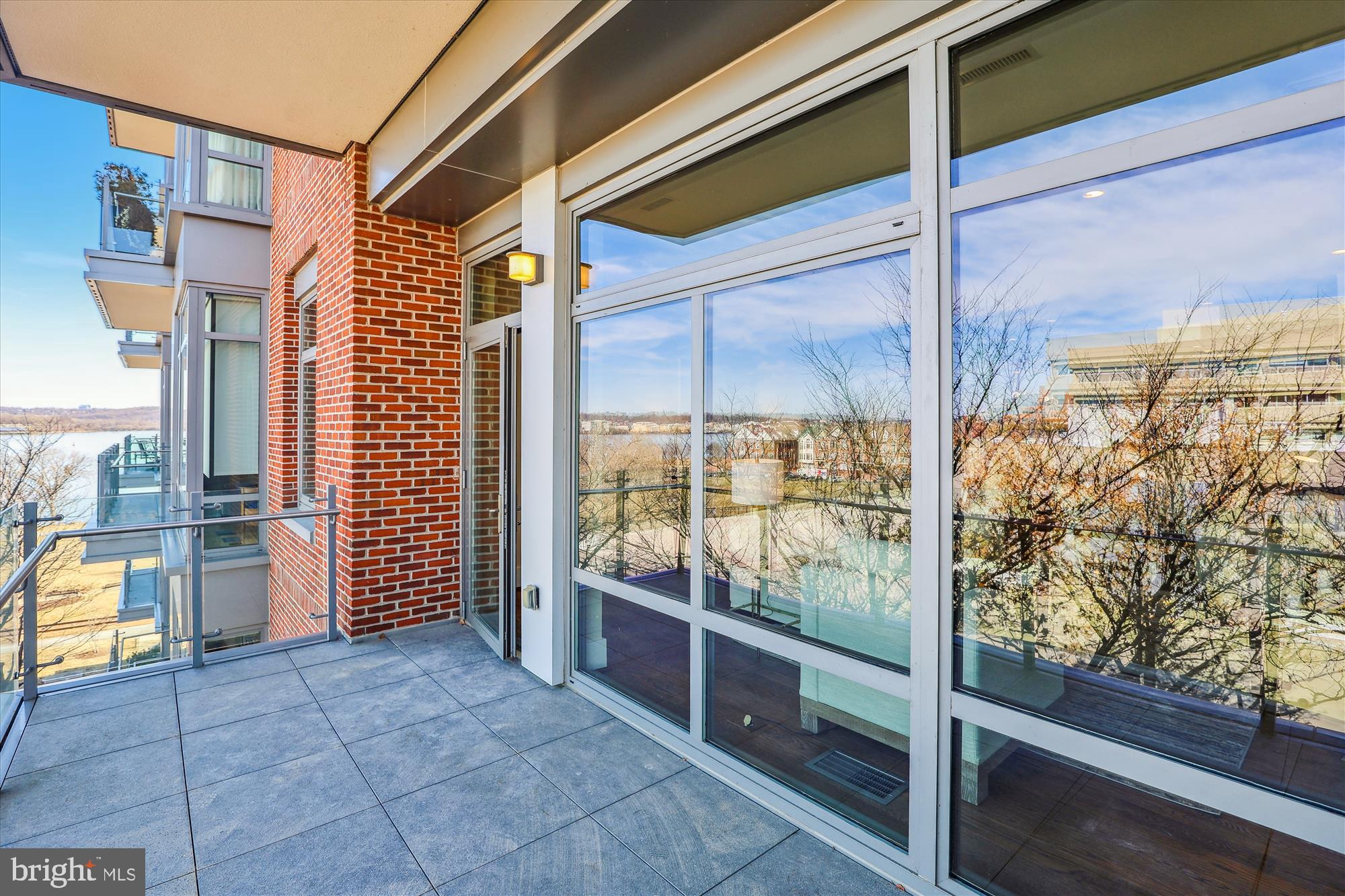 THE ORONOCO - Residential