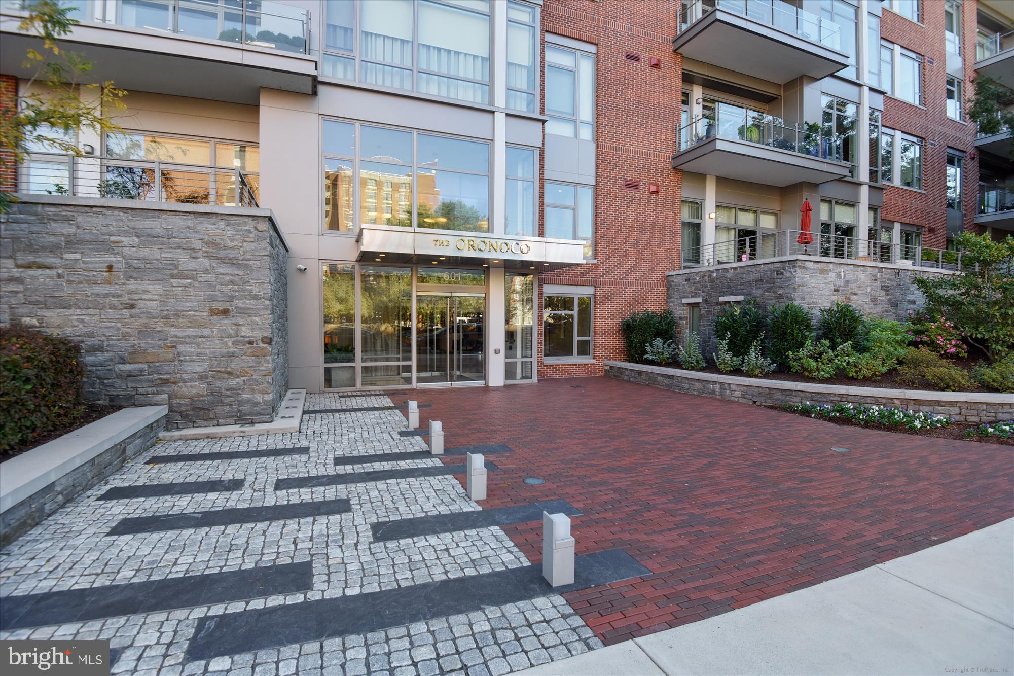 THE ORONOCO - Residential