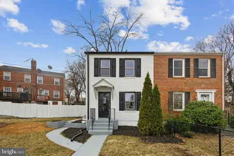 2215 Farrington Avenue, Alexandria, VA 22303 - MLS#: VAFX2219692