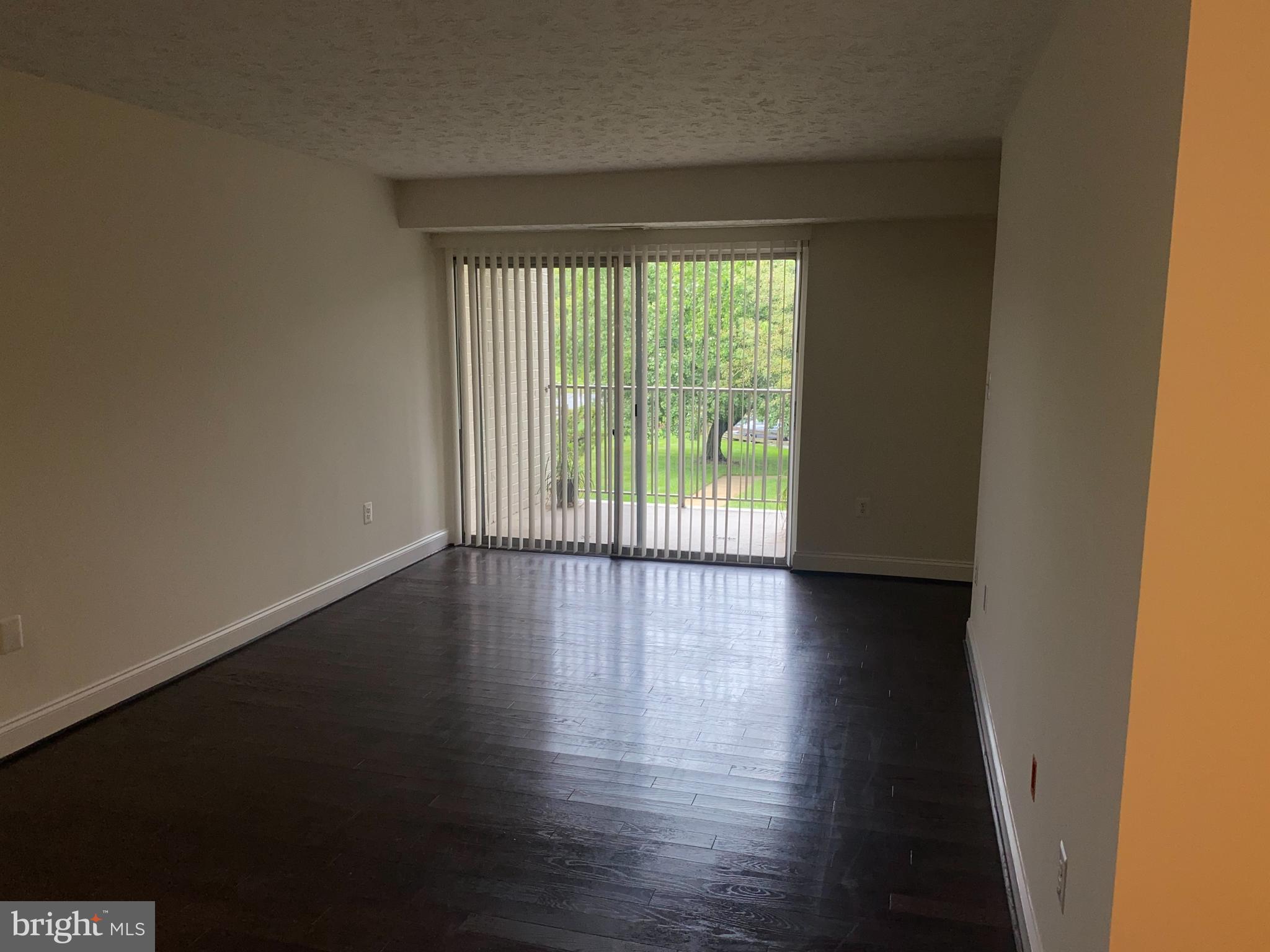 GREENBRIAR CONDO - Residential Lease
