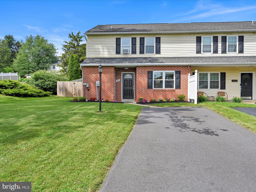 Photo of 461 Crosswinds Drive, LITITZ, PA 17543 (MLS # PALA2070820)
