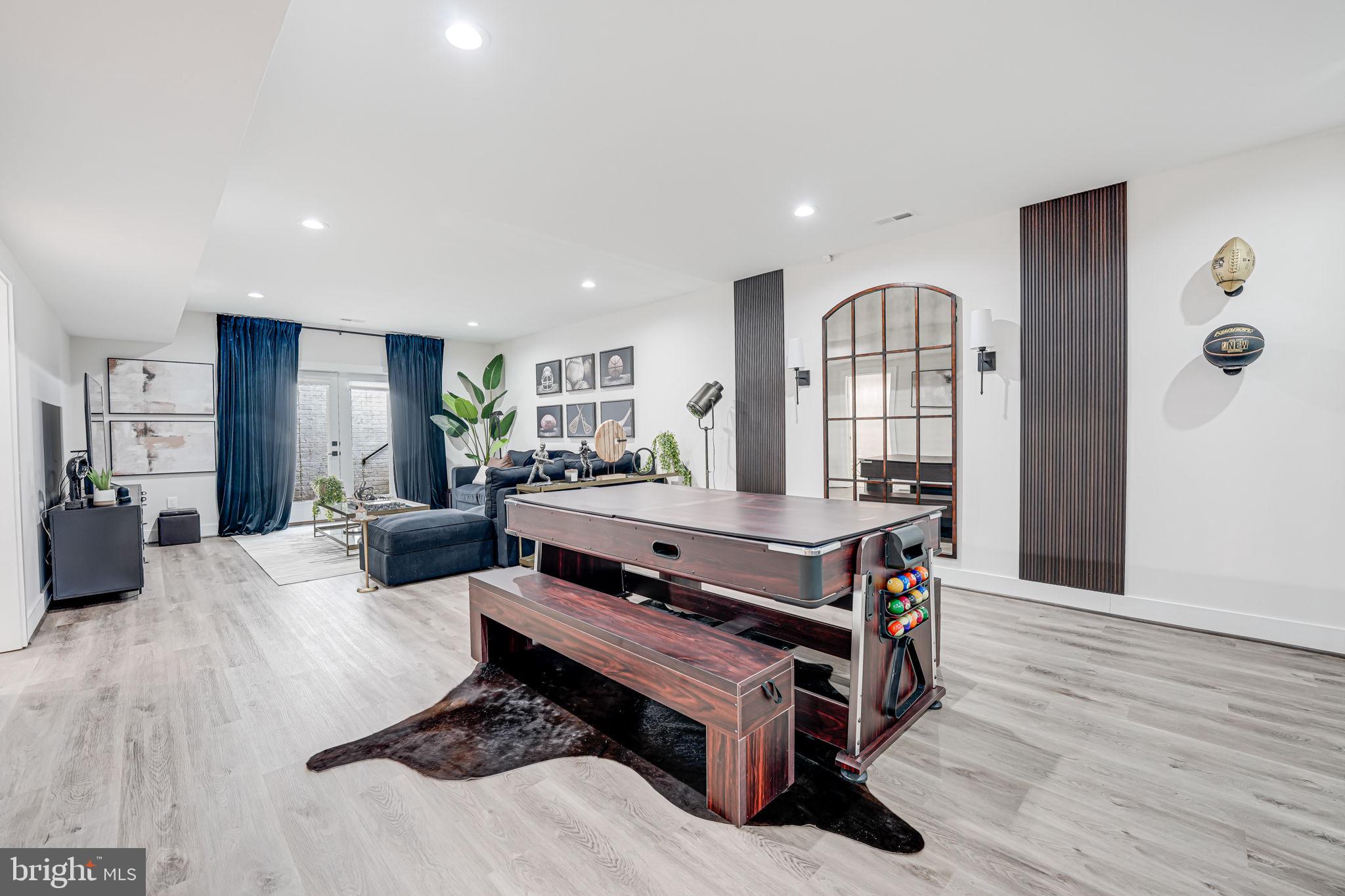 PIMMIT HILLS - Residential