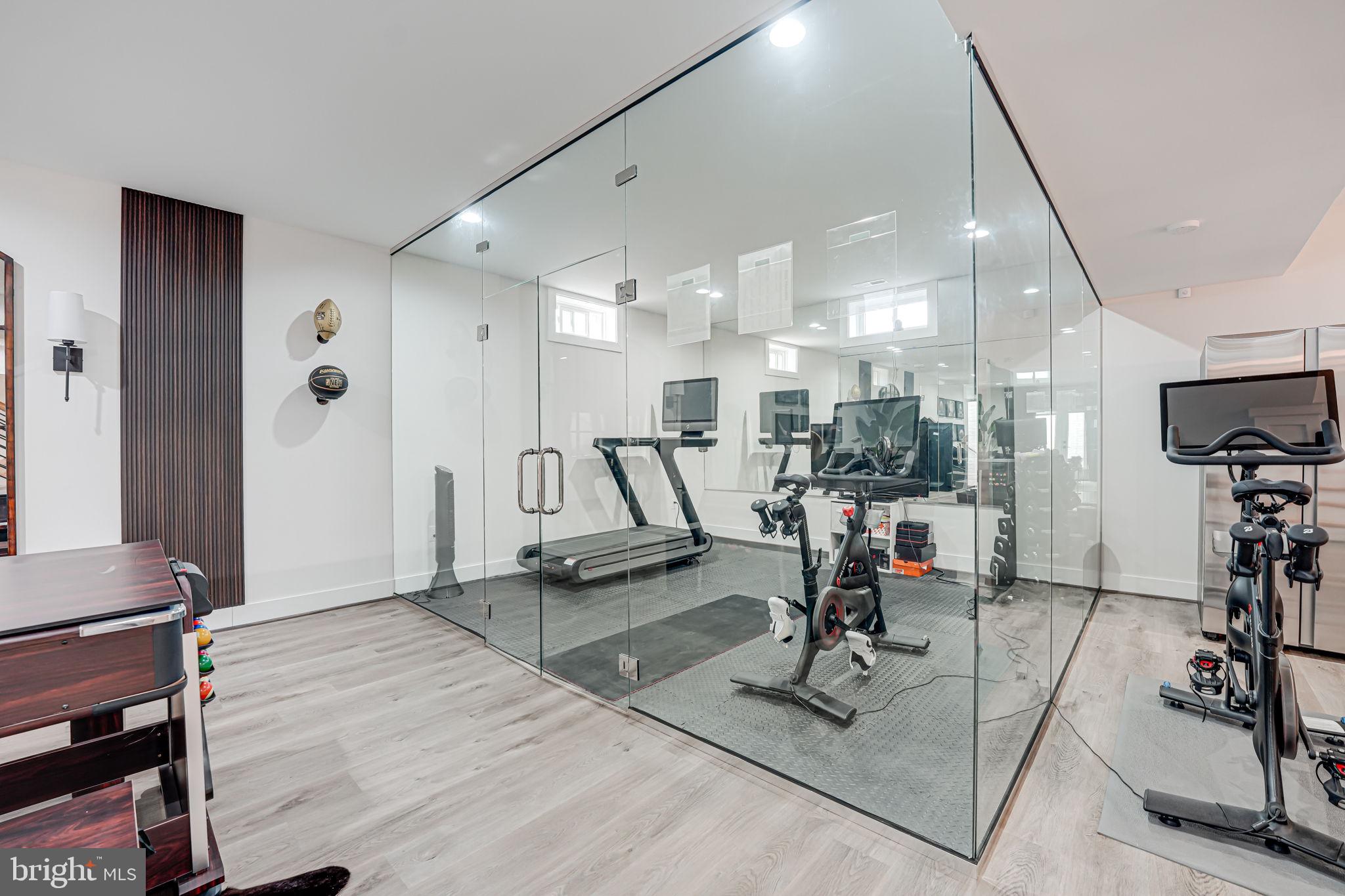 PIMMIT HILLS - Residential