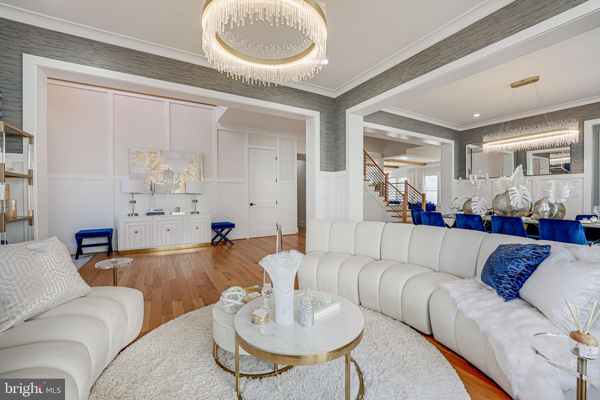 PIMMIT HILLS - Residential