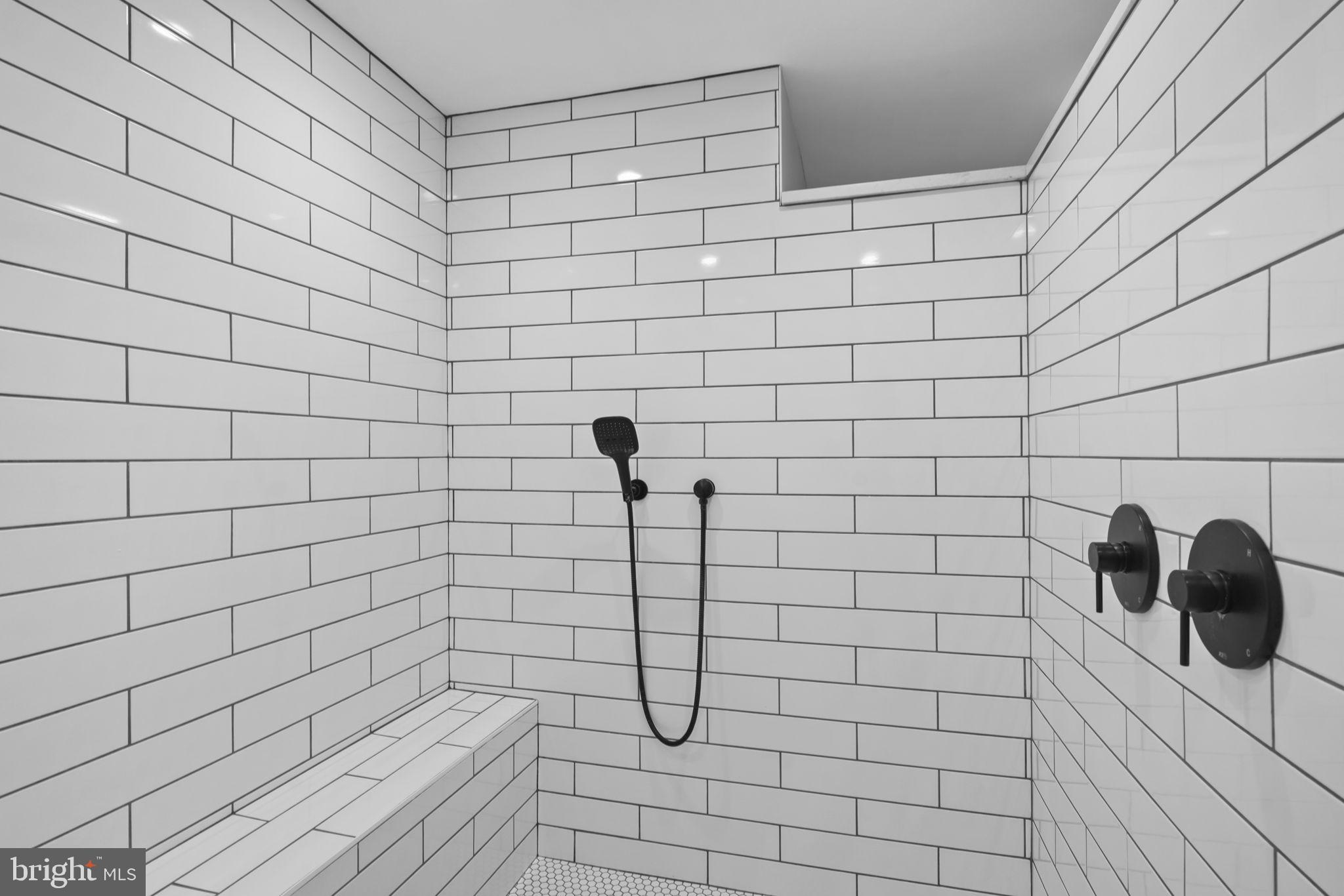 LONGVIEW - Residential