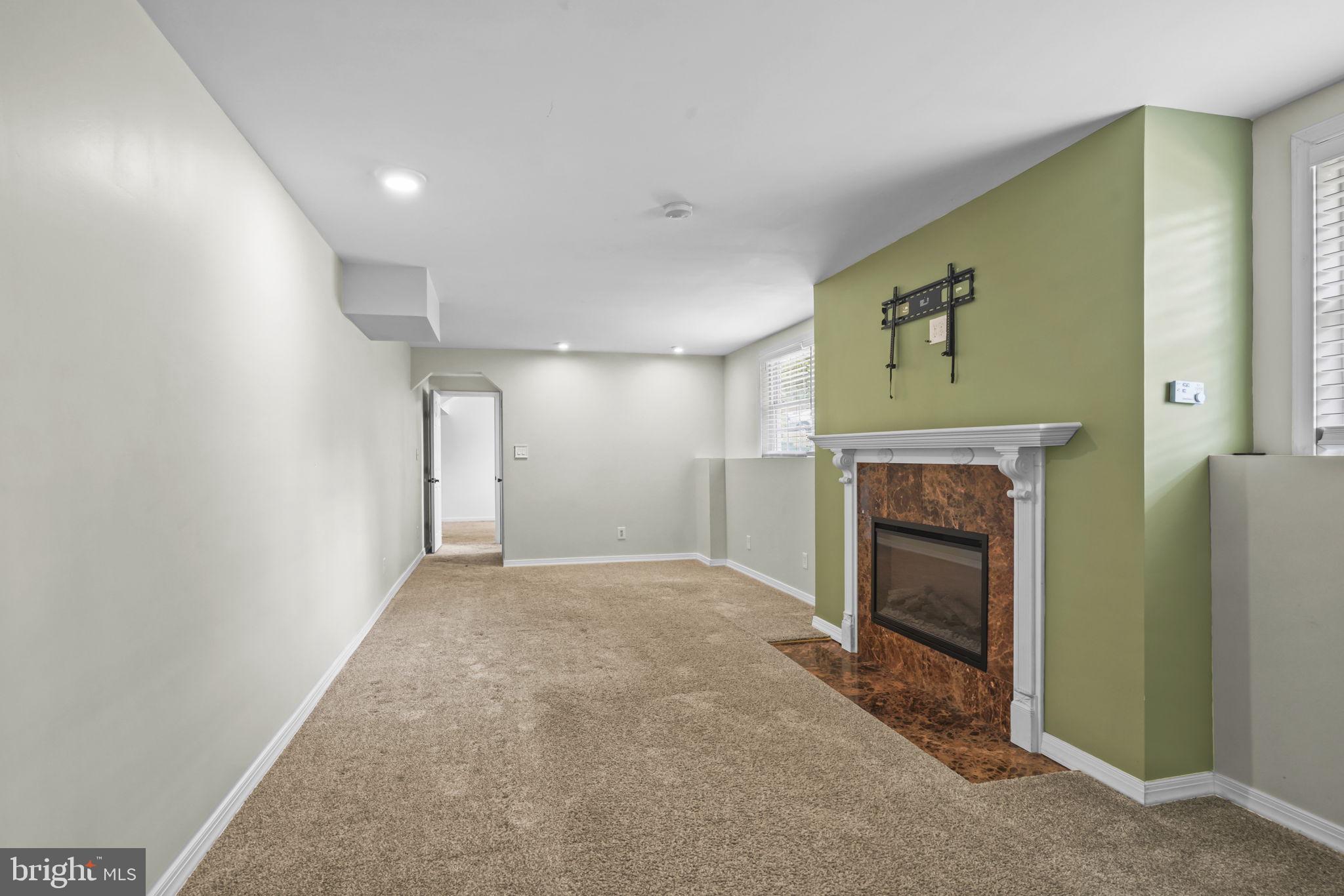 LONGVIEW - Residential