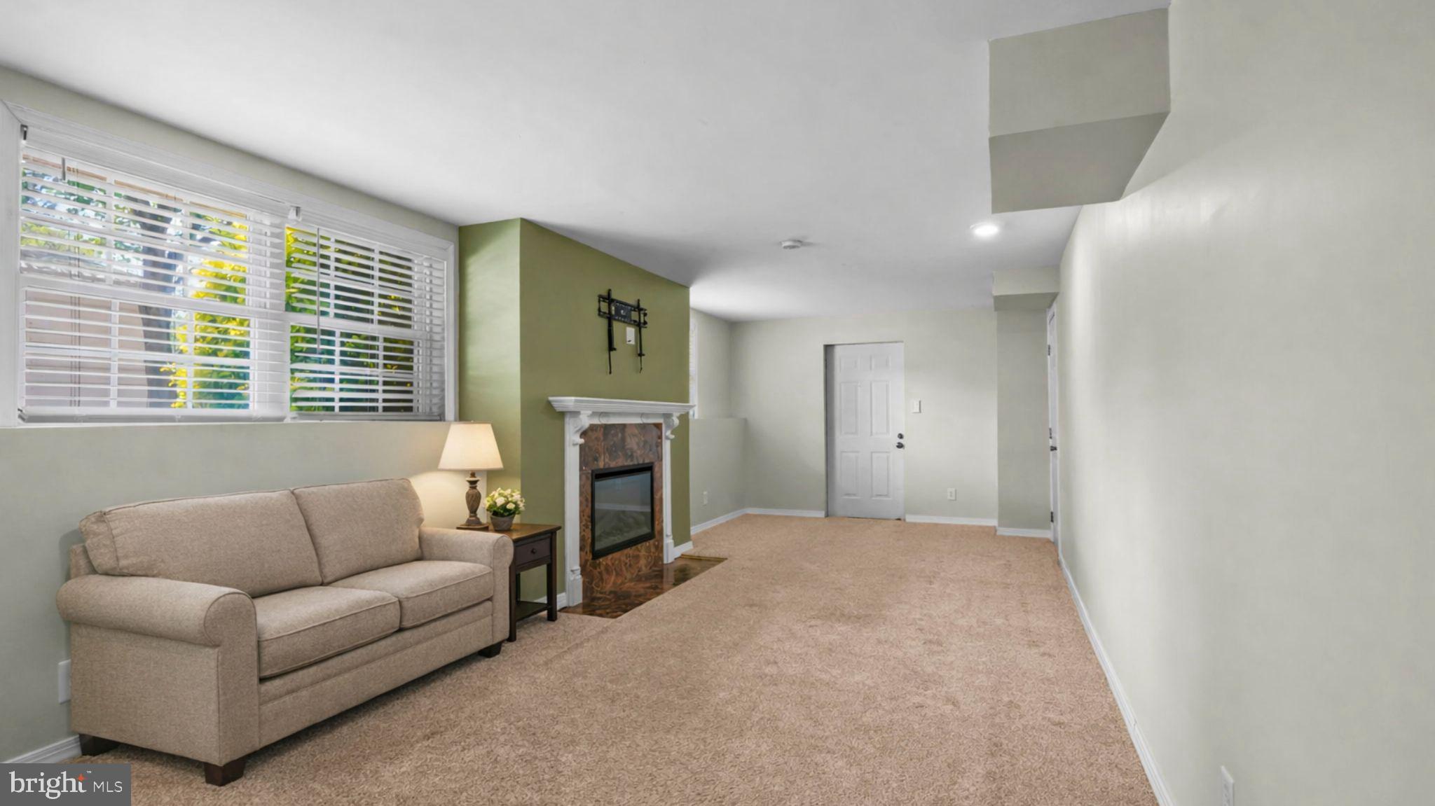 LONGVIEW - Residential