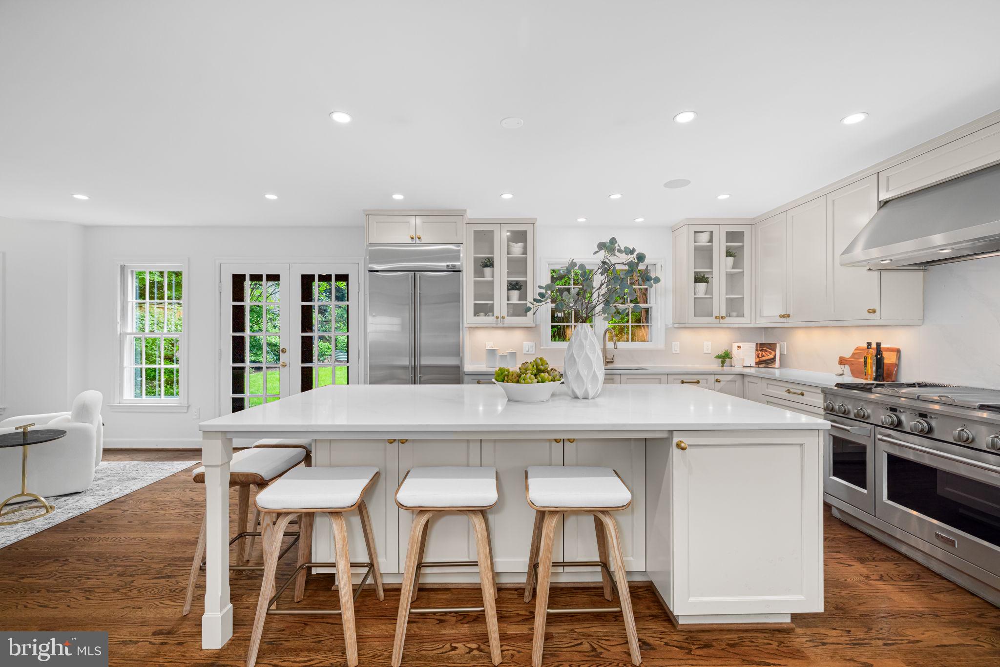 SPRING VALLEY - Residential