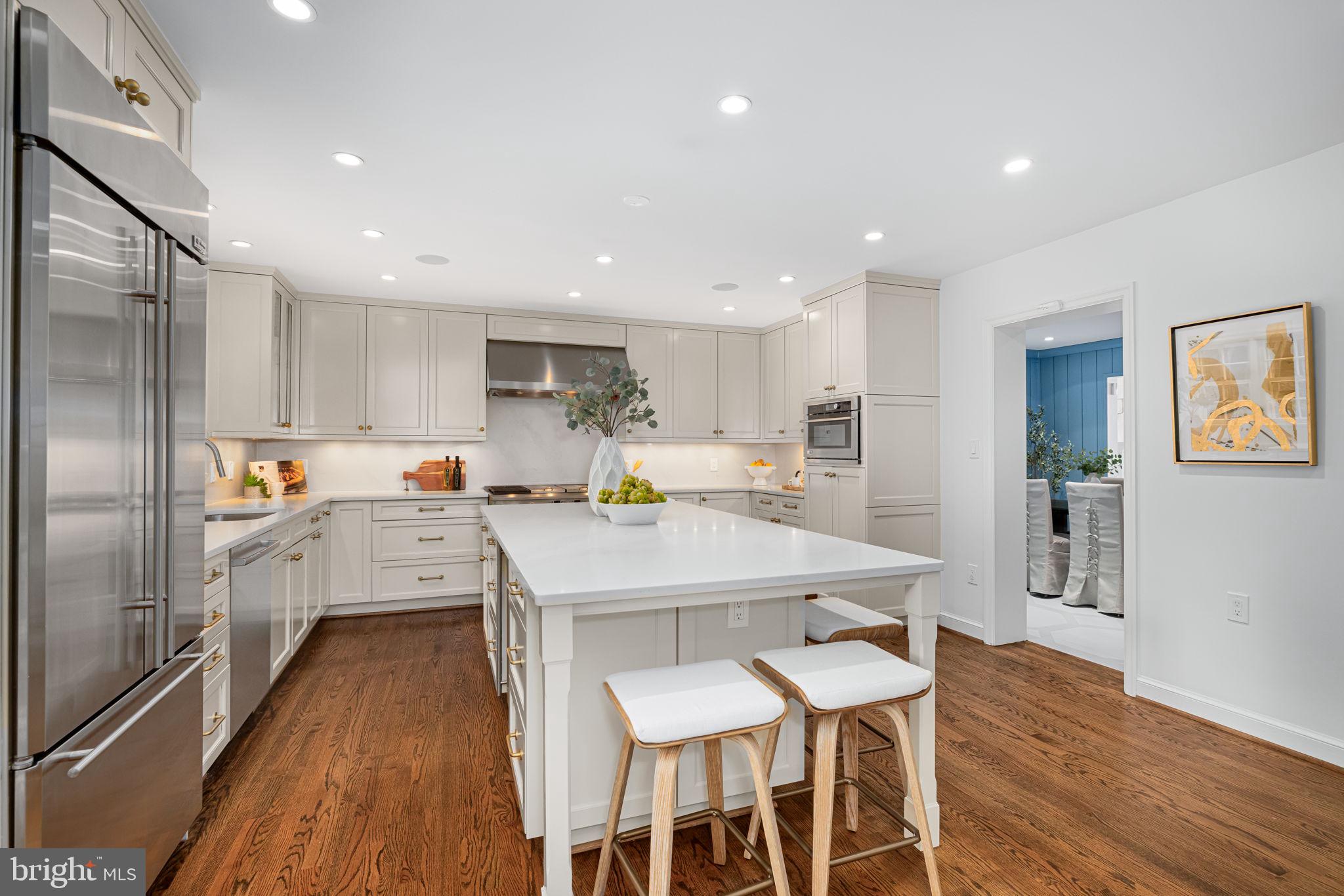 SPRING VALLEY - Residential
