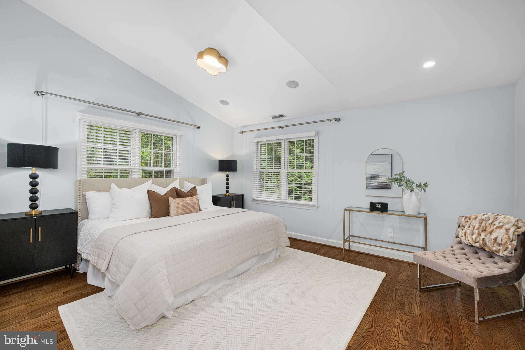 SPRING VALLEY - Residential
