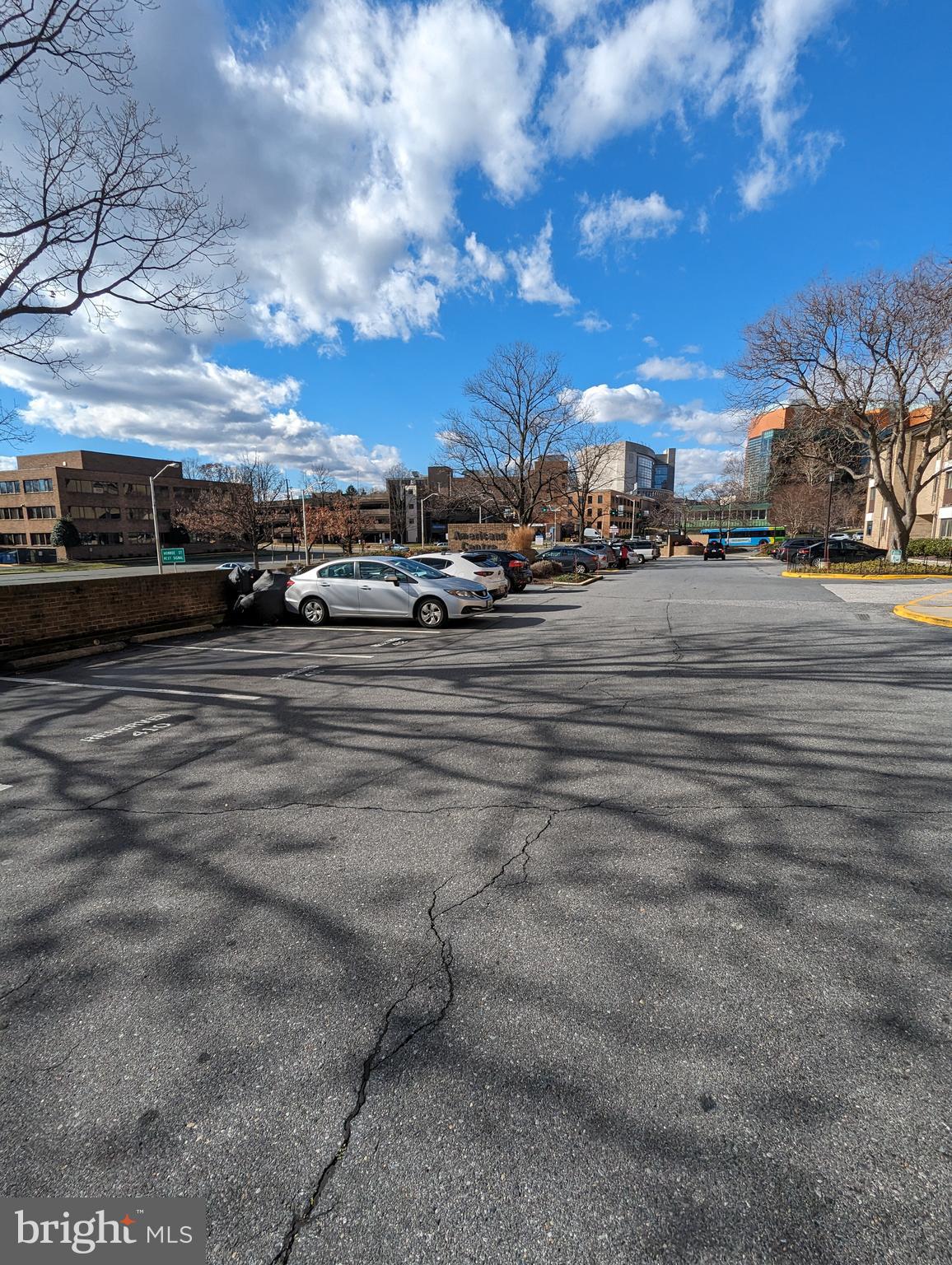 AMERICANA CENTRE - Residential