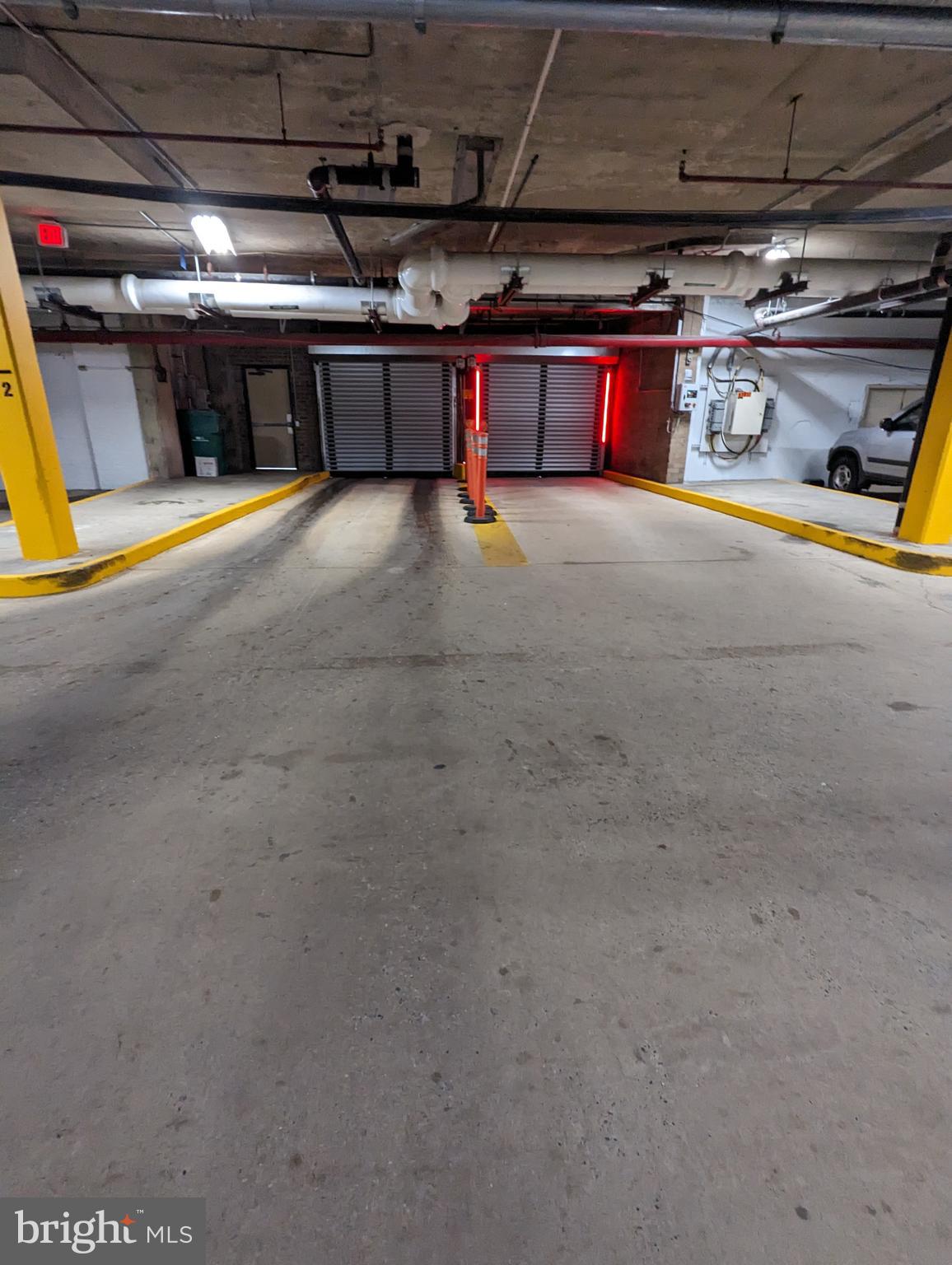 AMERICANA CENTRE - Residential