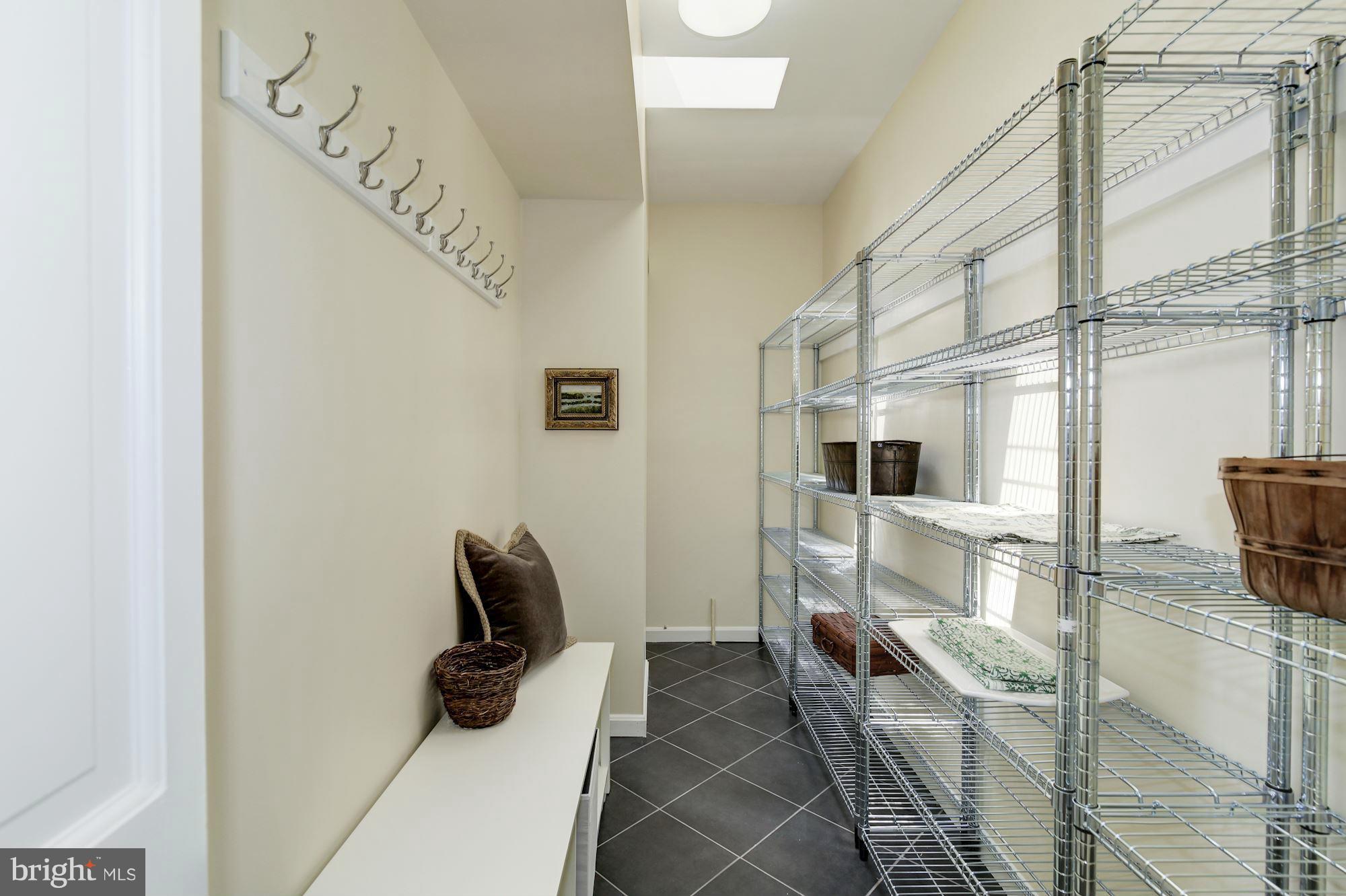WESLEY HEIGHTS - Residential