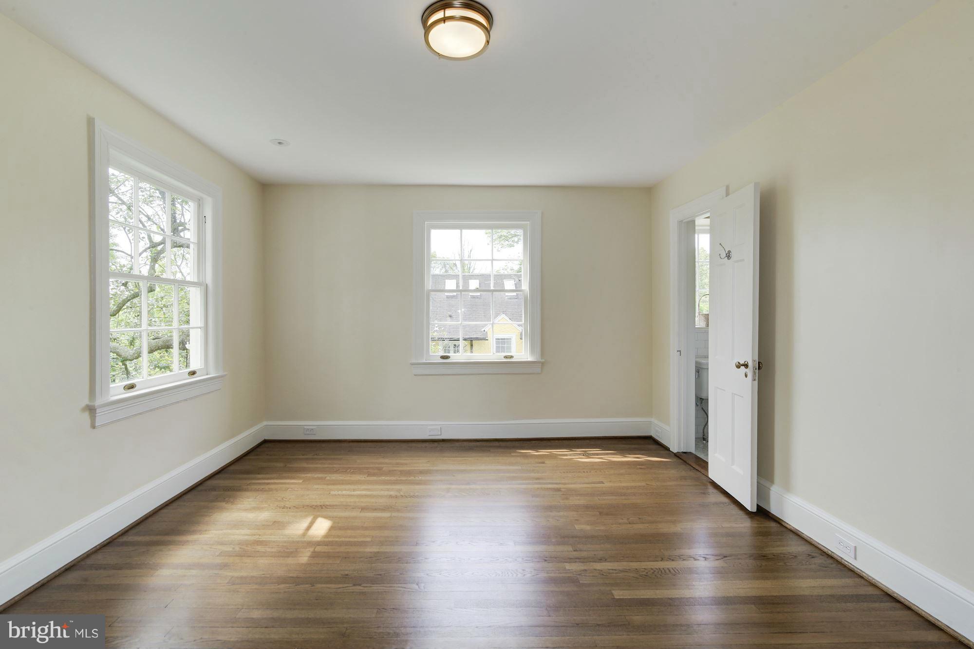 WESLEY HEIGHTS - Residential
