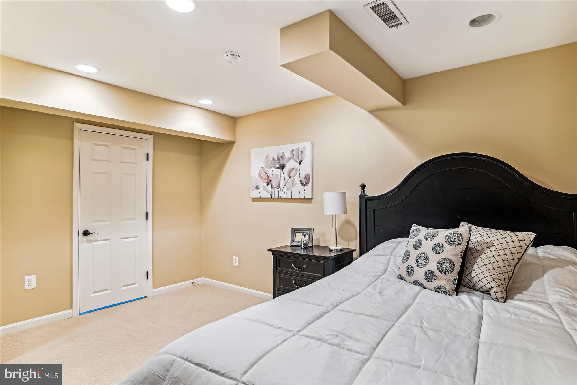 TROTTER WOODS - Residential