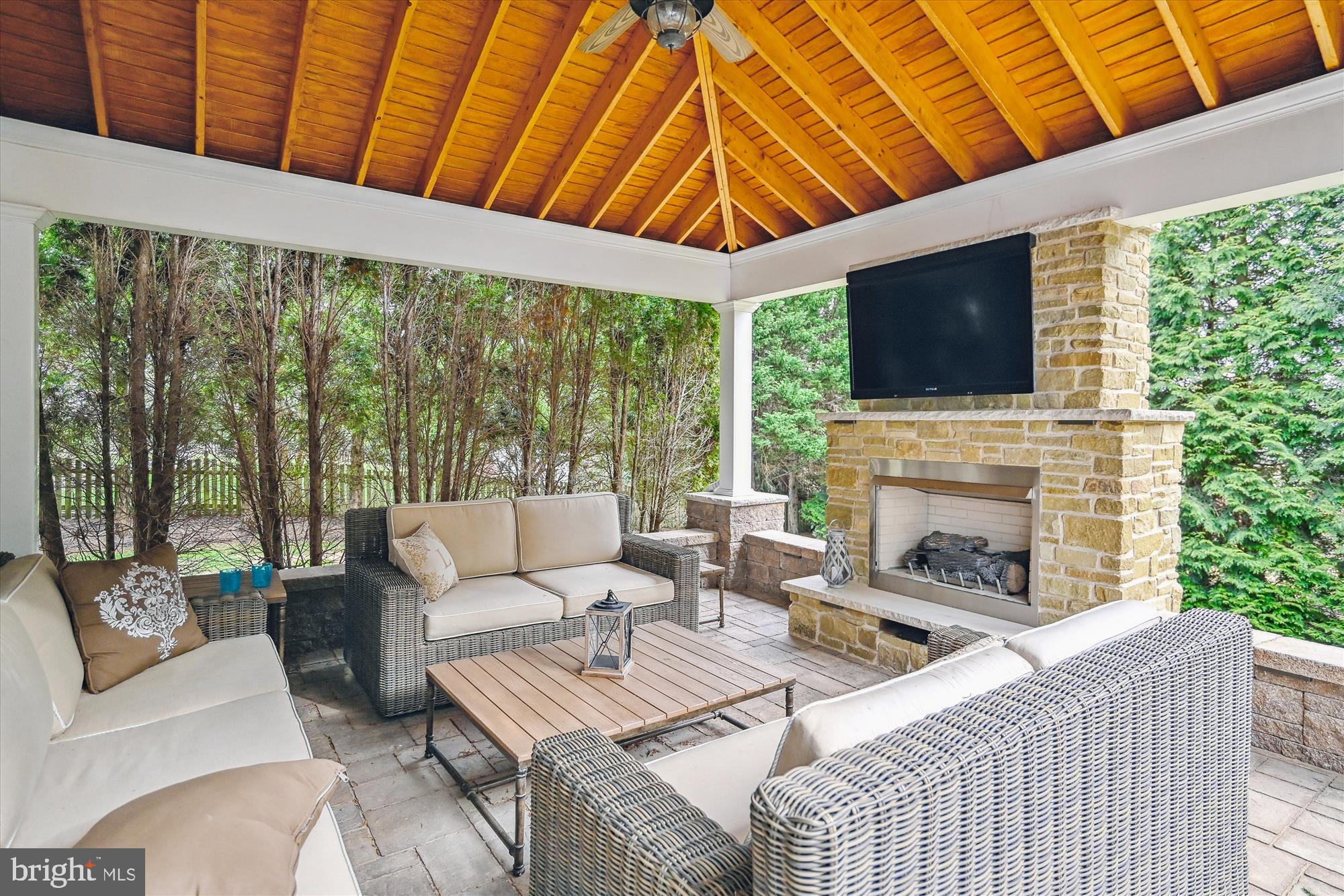 TROTTER WOODS - Residential