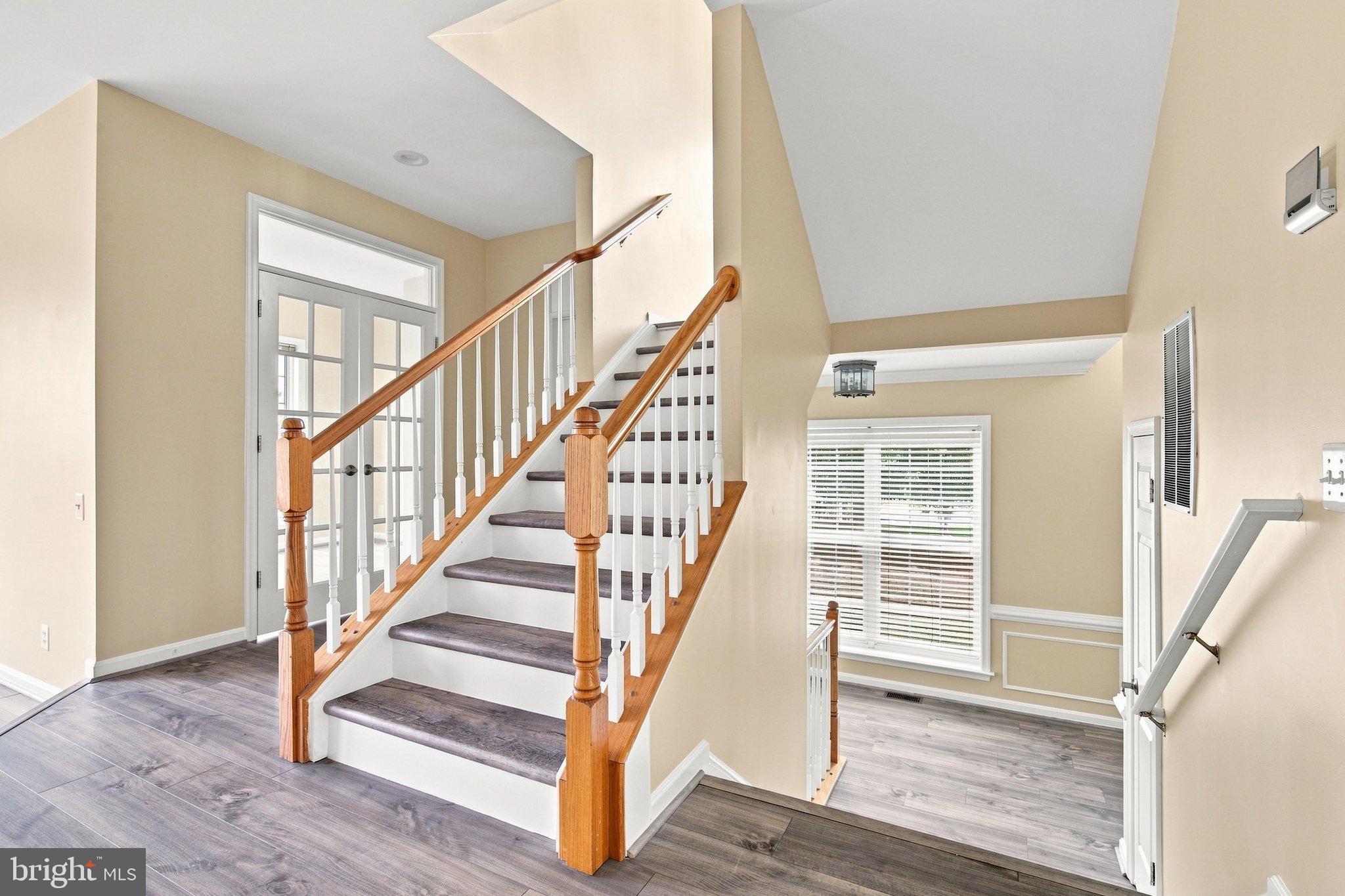 22675 SIMONET BLANC TERRACE