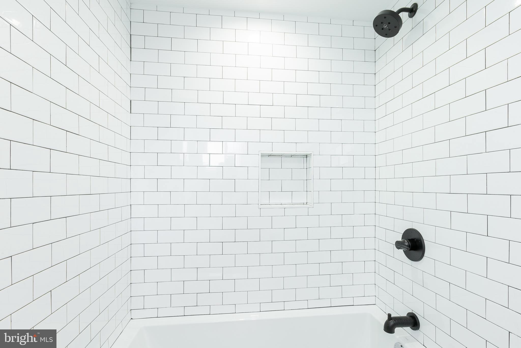 FAIRMOUNT - Residential