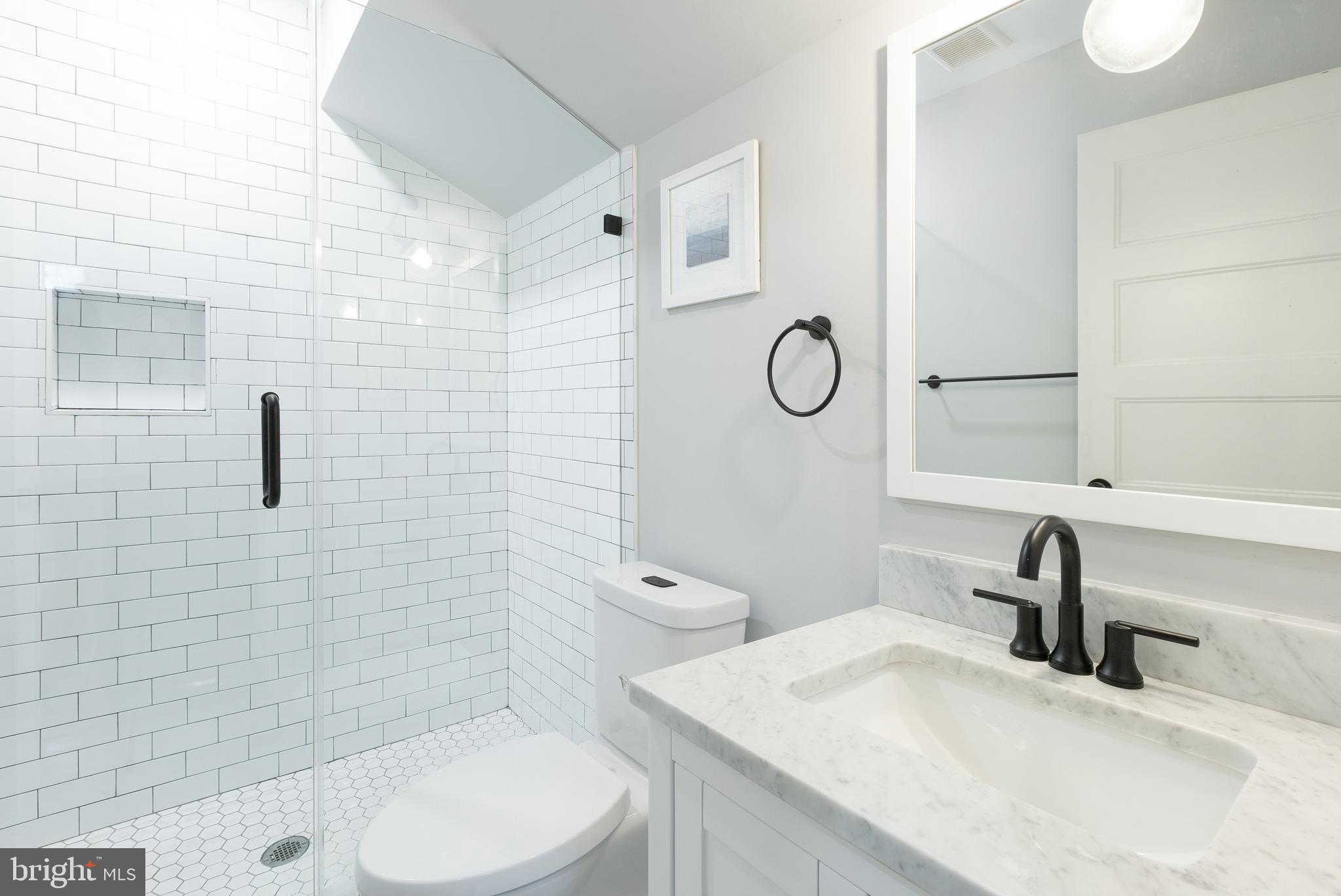 FAIRMOUNT - Residential