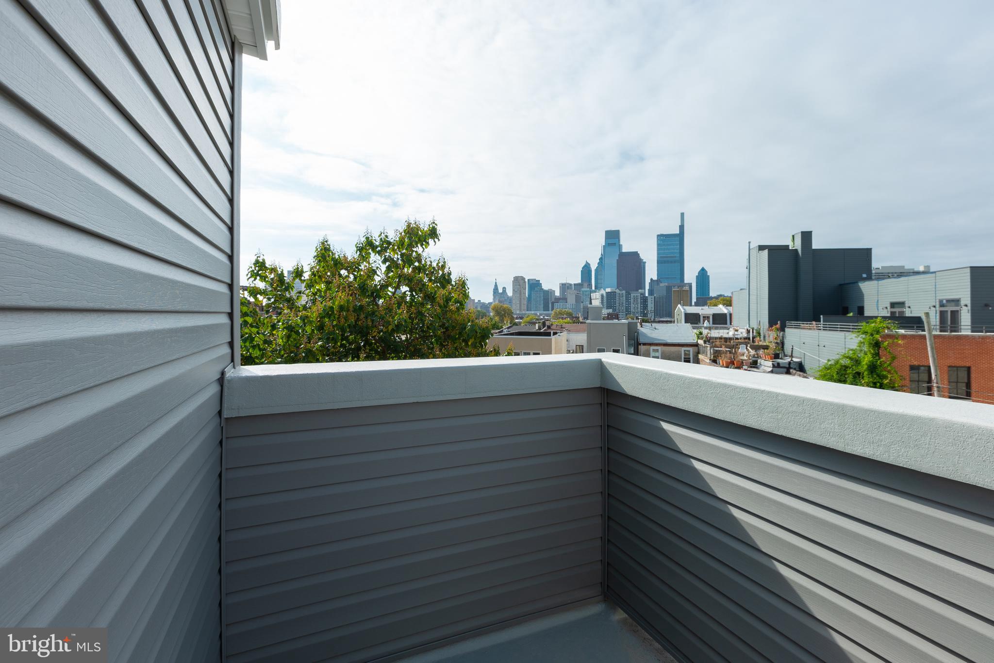 FAIRMOUNT - Residential