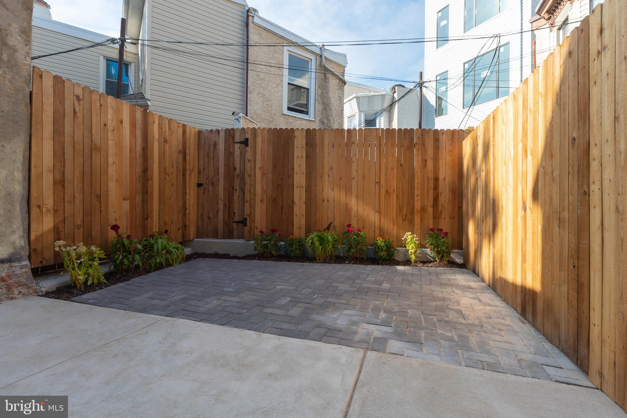 FAIRMOUNT - Residential