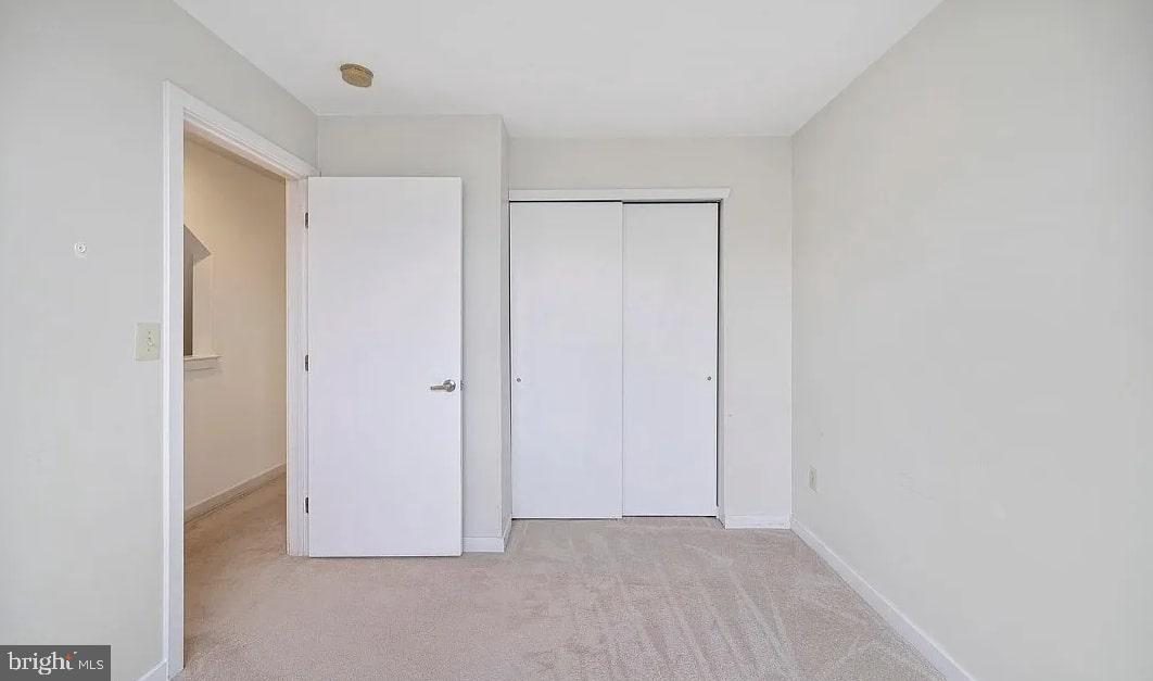 POPLAR - Residential Lease