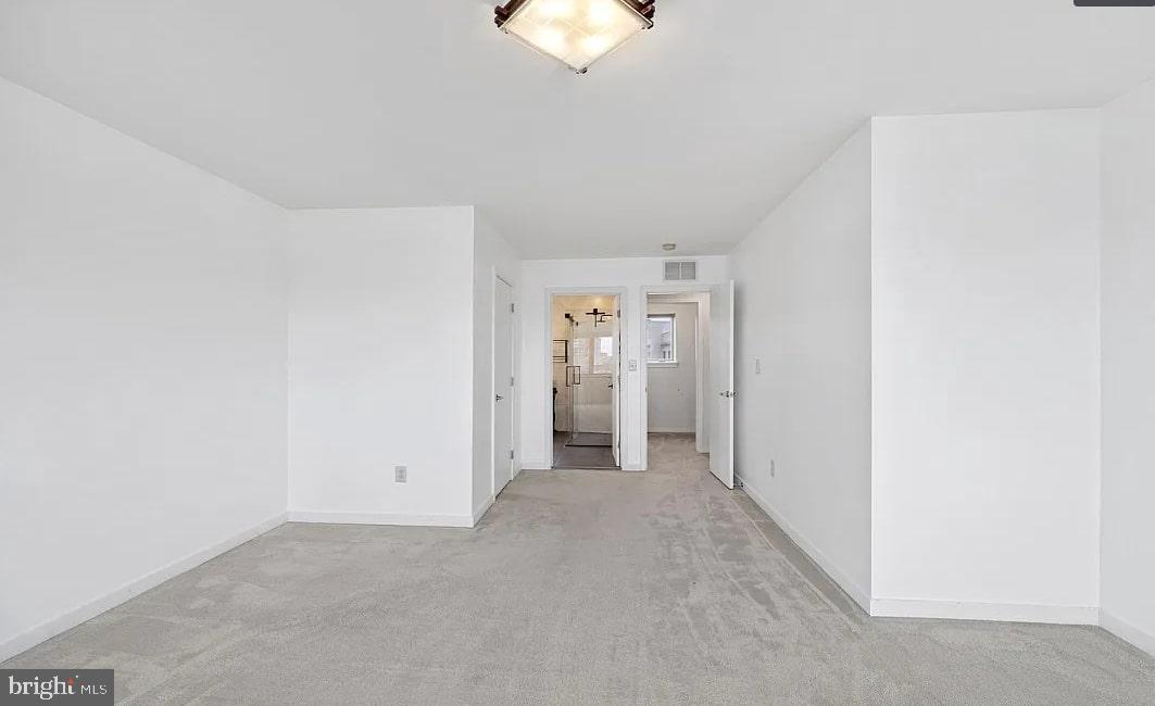 POPLAR - Residential Lease