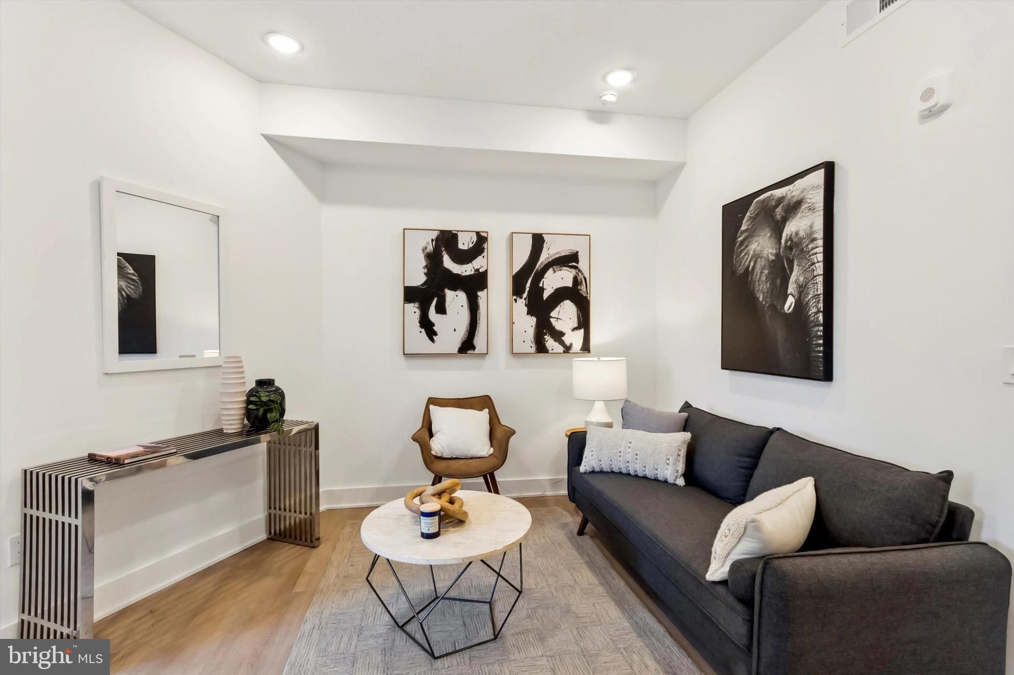 367 W HORTTER STREET 304