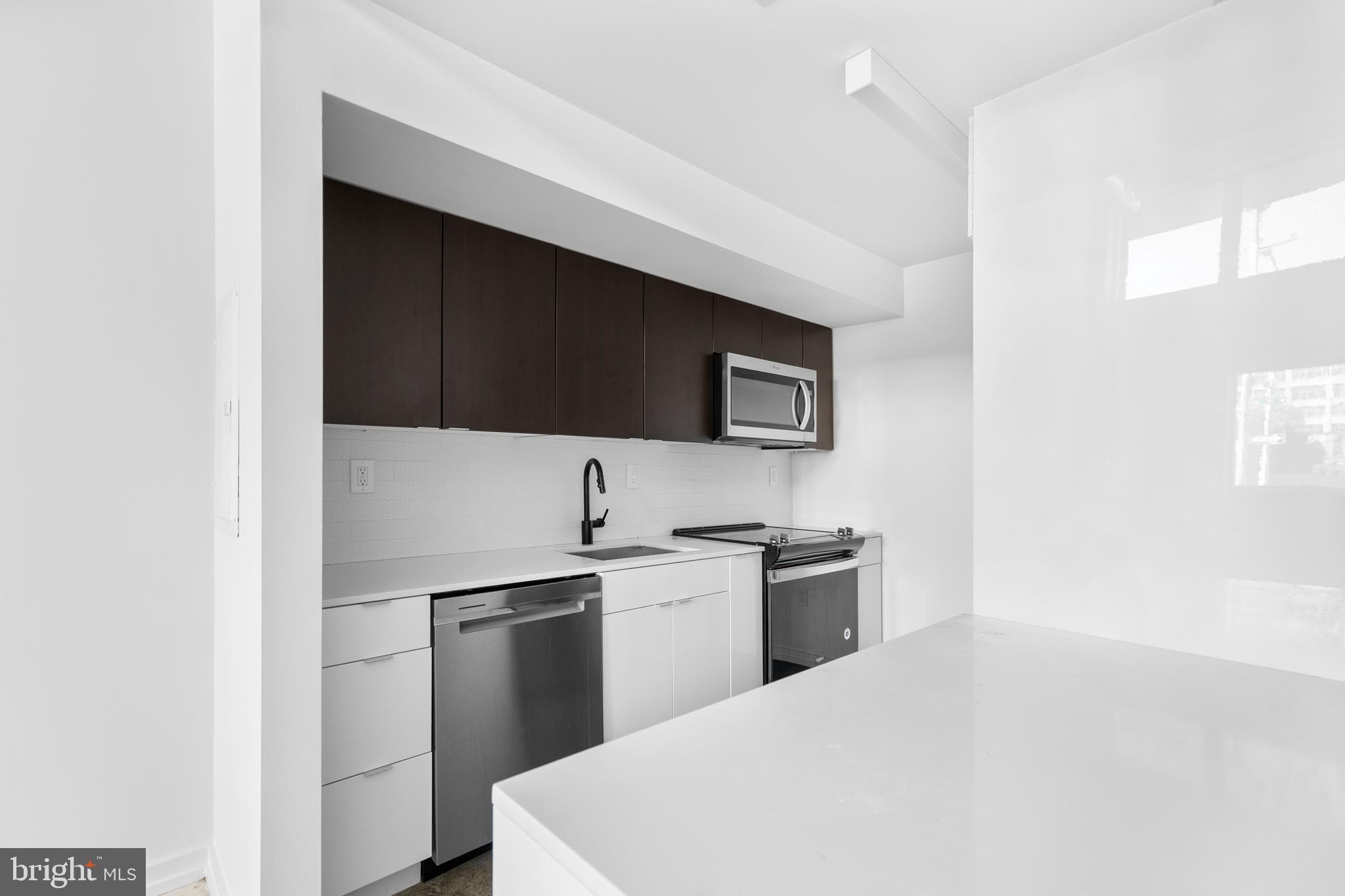 455-459 N 5TH STREET 8