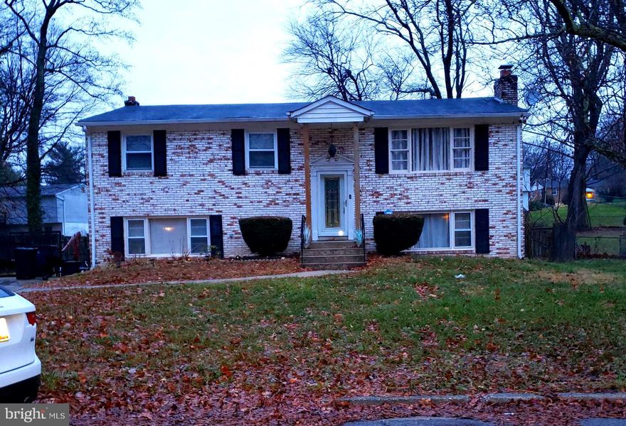 Price reduced!!!  Seller says pool has been inspected and is in sound condition.  The water left in pool prevents it from cracking.  Where else will you find a single family under $300k with a pool.  If you are looking for a nice home with a yard and more privacy, independence and room than a townhouse or a condo, then this house is waiting for you. This property has been updated recently with a new roof, updated bathrooms, and new HVAC in the past 2 years.  Granite counters, updated appliances, kitchen cabinets, floors, etc.  House has an in-ground pool.  With 3 bedrooms 2 1/2 baths in a split foyer.  The lower level has an area that uses the removable tile ceilings for access to pipes.   All levels above ground make this a very desirable home.  House in close proximity to Waldorf, DC, Bowie, Crofton areas.  Low monthly payments better than renting....bring me an offer today and let's settle before summer so you can enjoy your outdoor fun in this house.