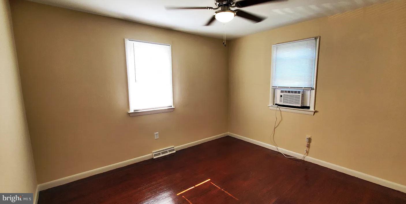 CHRISMAN - Residential Lease